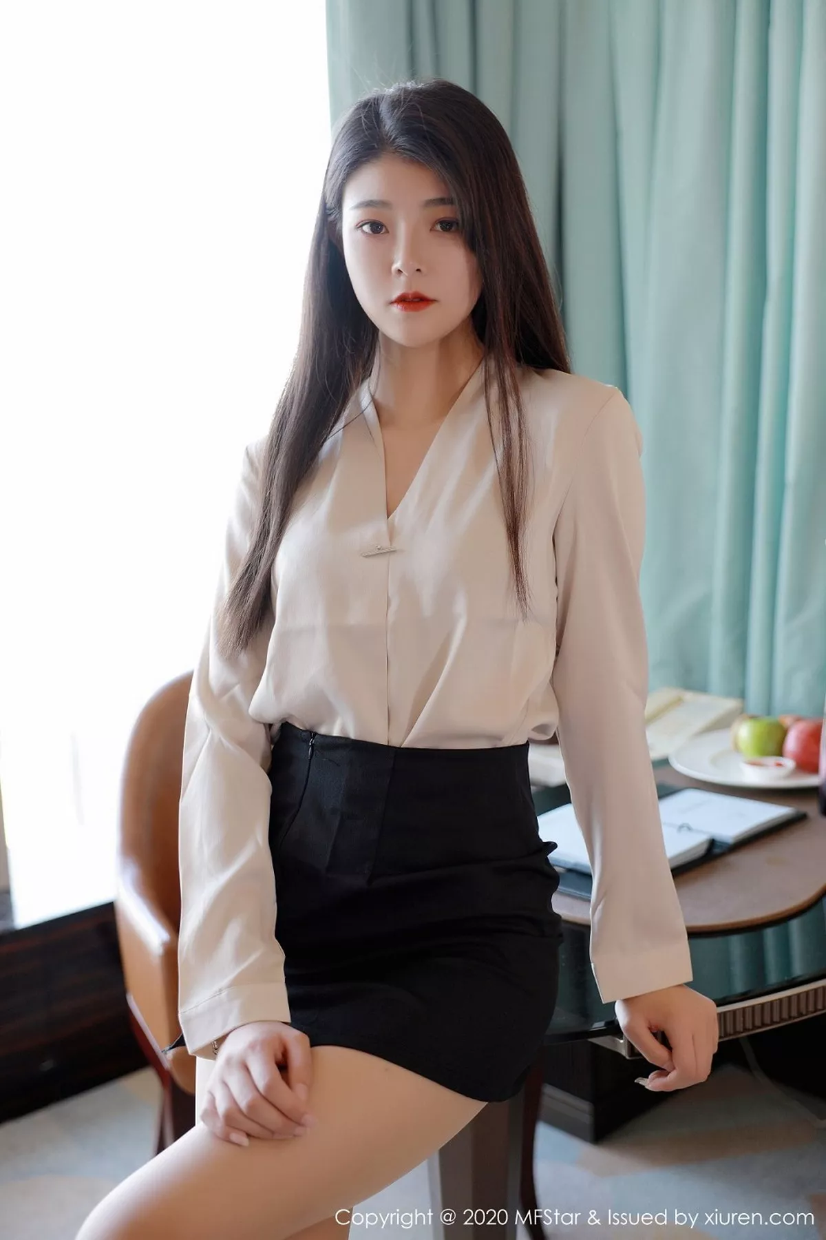 图片[7]-[MFStar模范学院]第418期苏雨彤写真-秀人资源网