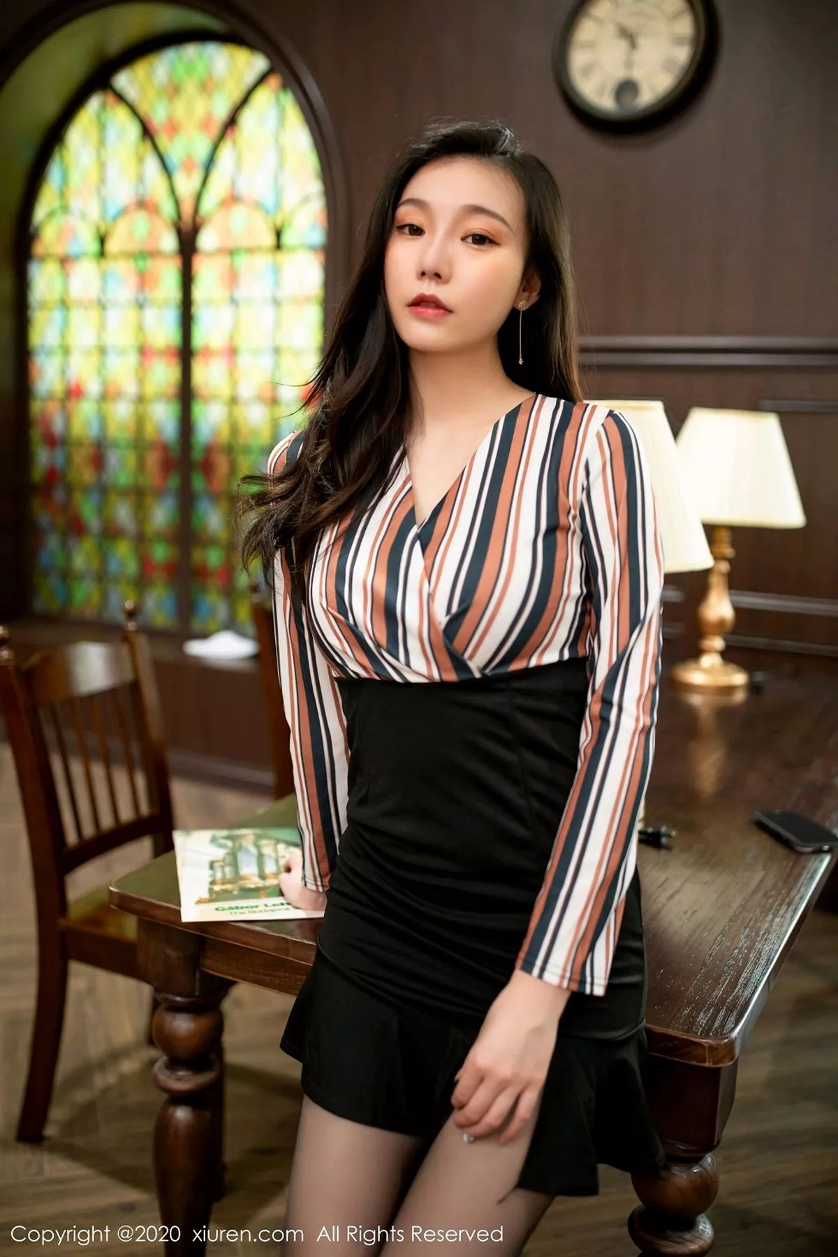 图片[2]-[XiuRen秀人网]第2773期安然写真-秀人资源网