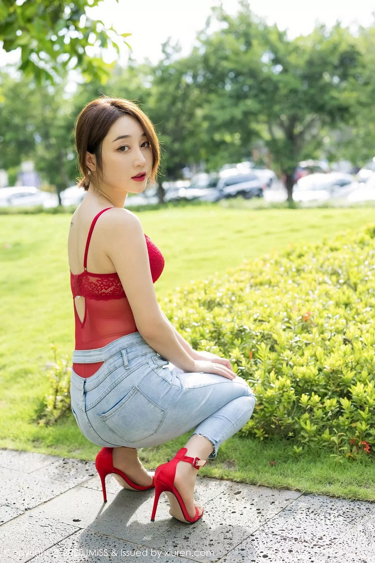 图片[28]-[Imiss爱蜜社]第523期九月生写真-秀人资源网