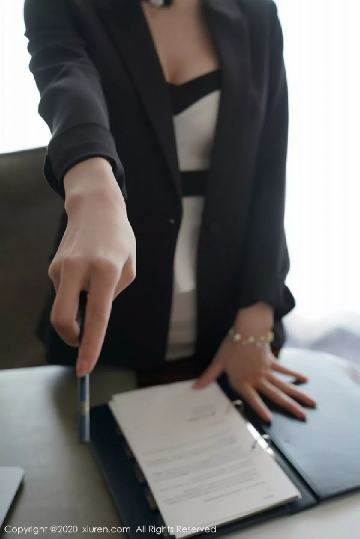 图片[33]-[XiuRen秀人网]第2885期周于希写真-秀人资源网