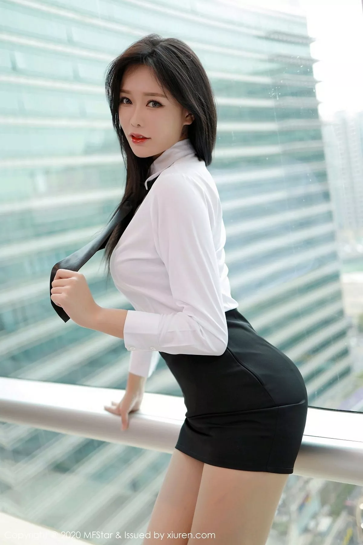 图片[9]-[MFStar模范学院]第423期娜比写真-秀人资源网