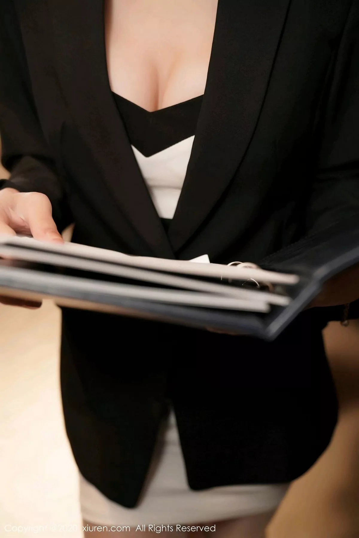 图片[17]-[XiuRen秀人网]第2885期周于希写真-秀人资源网