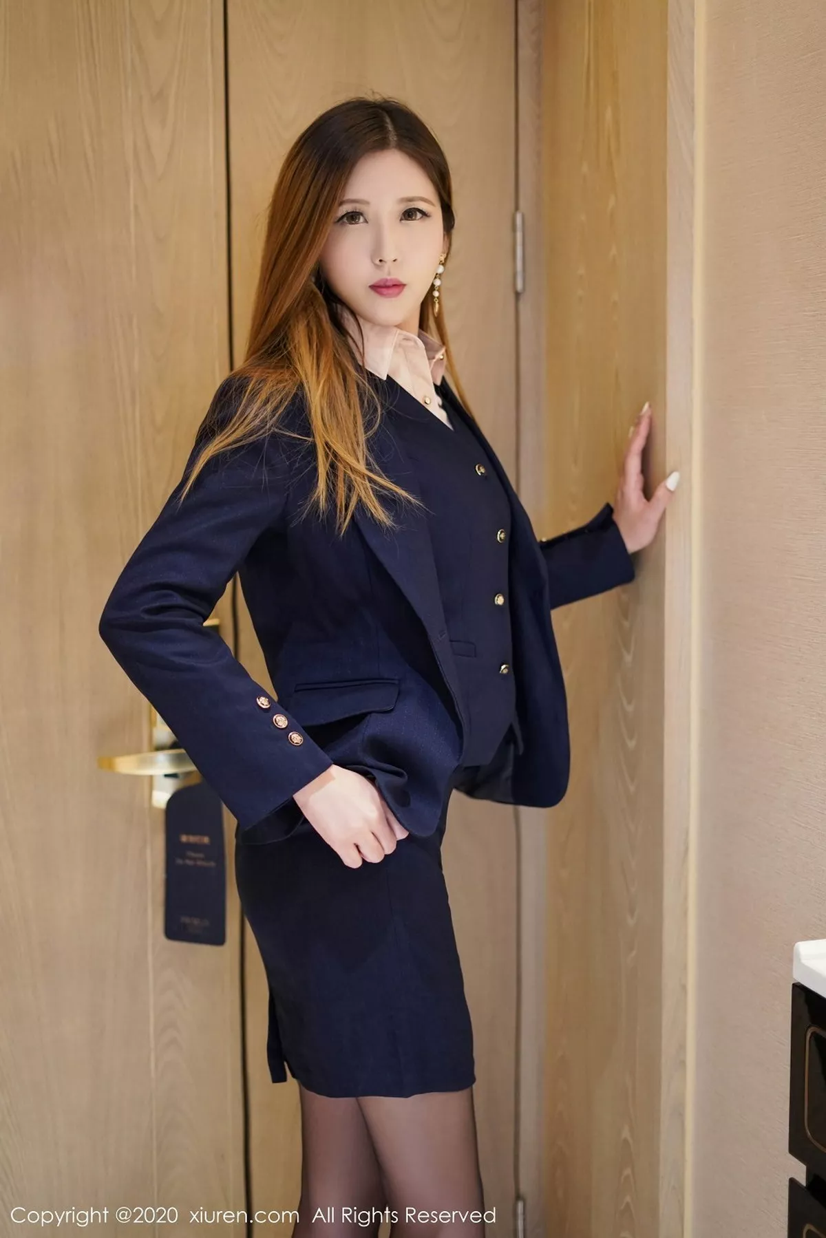 图片[12]-[XiuRen秀人网]第2889期贵贵写真-秀人资源网