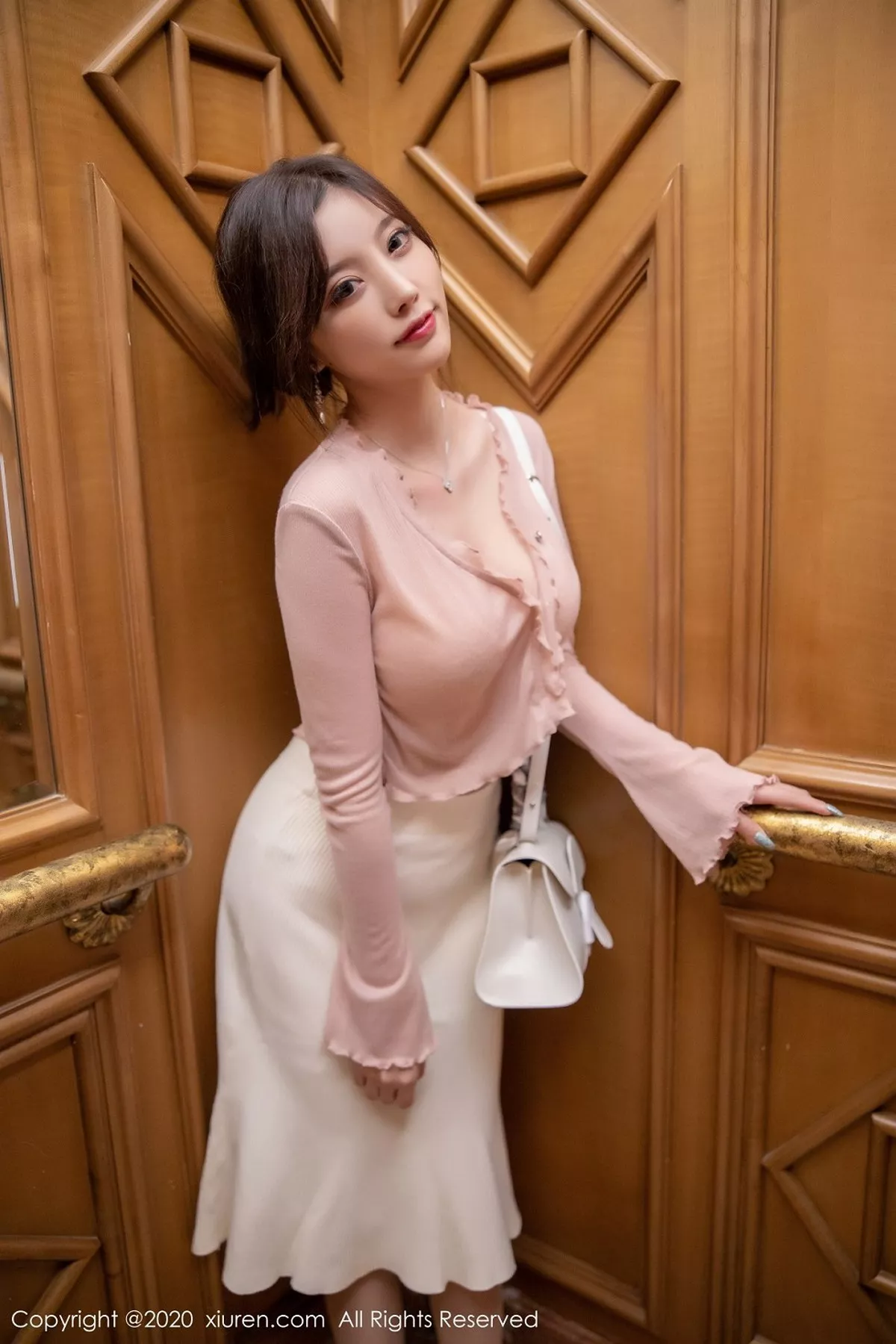 图片[23]-[XiuRen秀人网]第2905期杨晨晨写真-秀人资源网