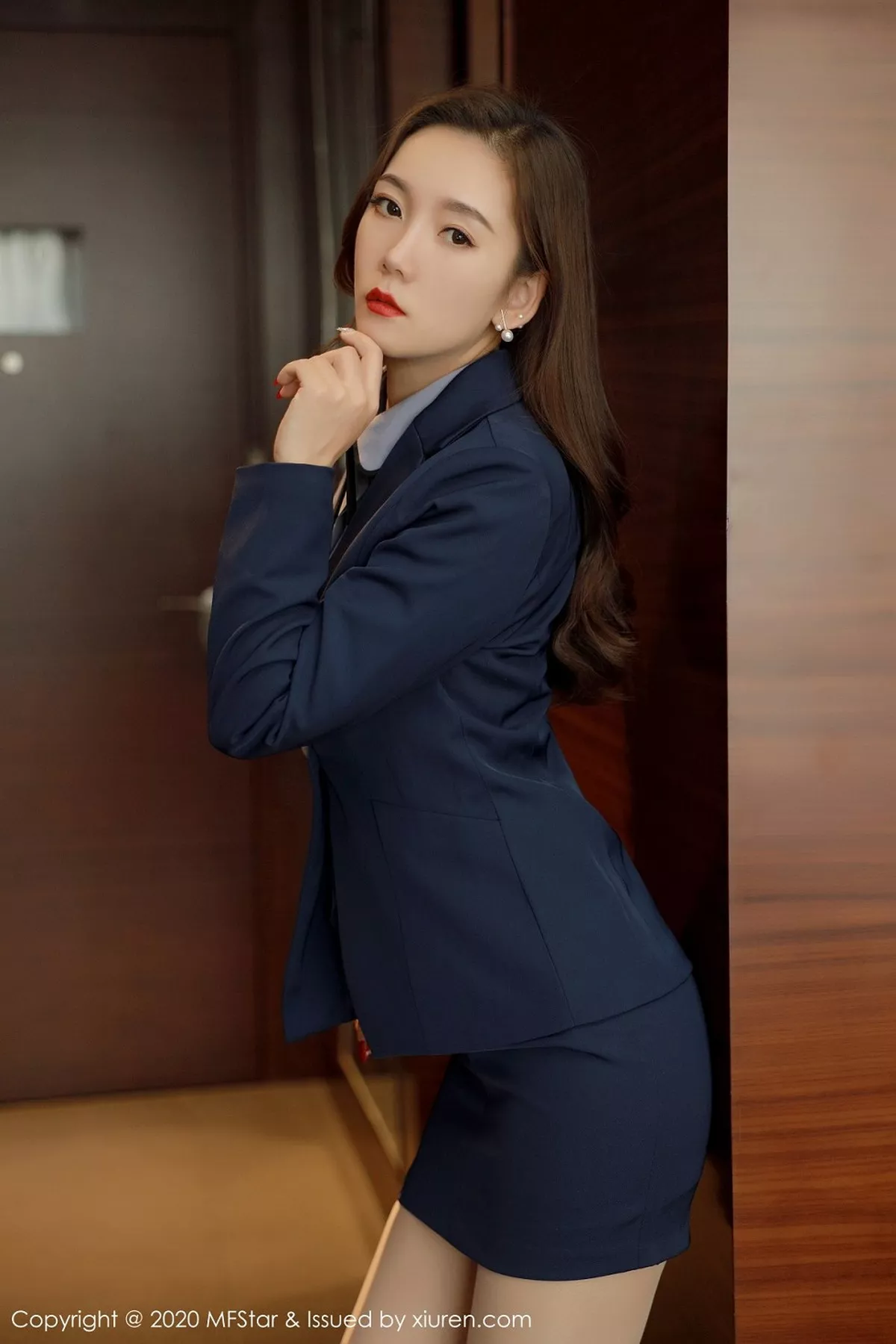 图片[19]-[MFStar模范学院]第425期艾静香写真-秀人资源网