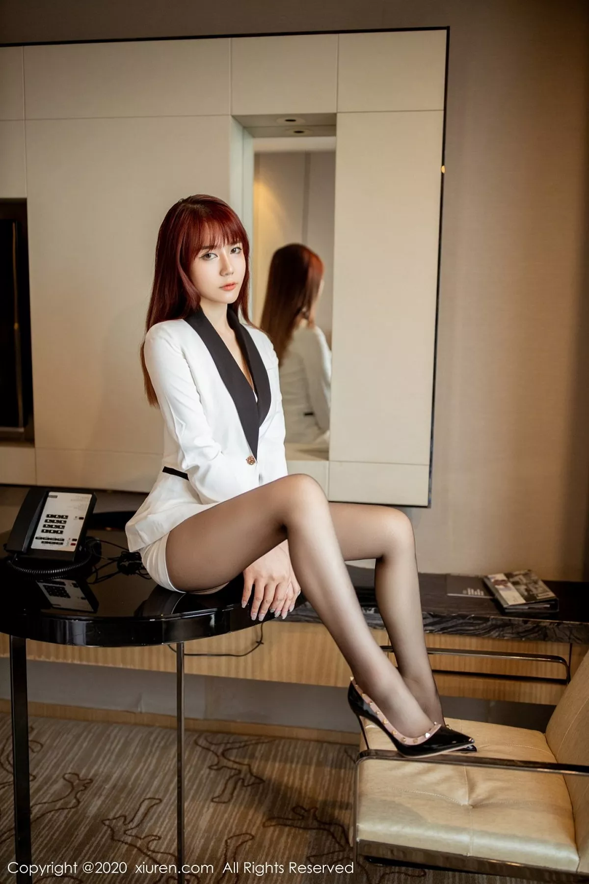 [XiuRen秀人网]第2792期Fairy如歌写真-秀人资源网