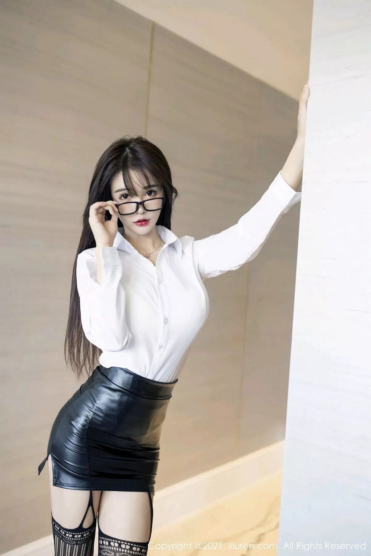 图片[14]-[XiuRen秀人网]第2976期南初妹妹写真-秀人资源网