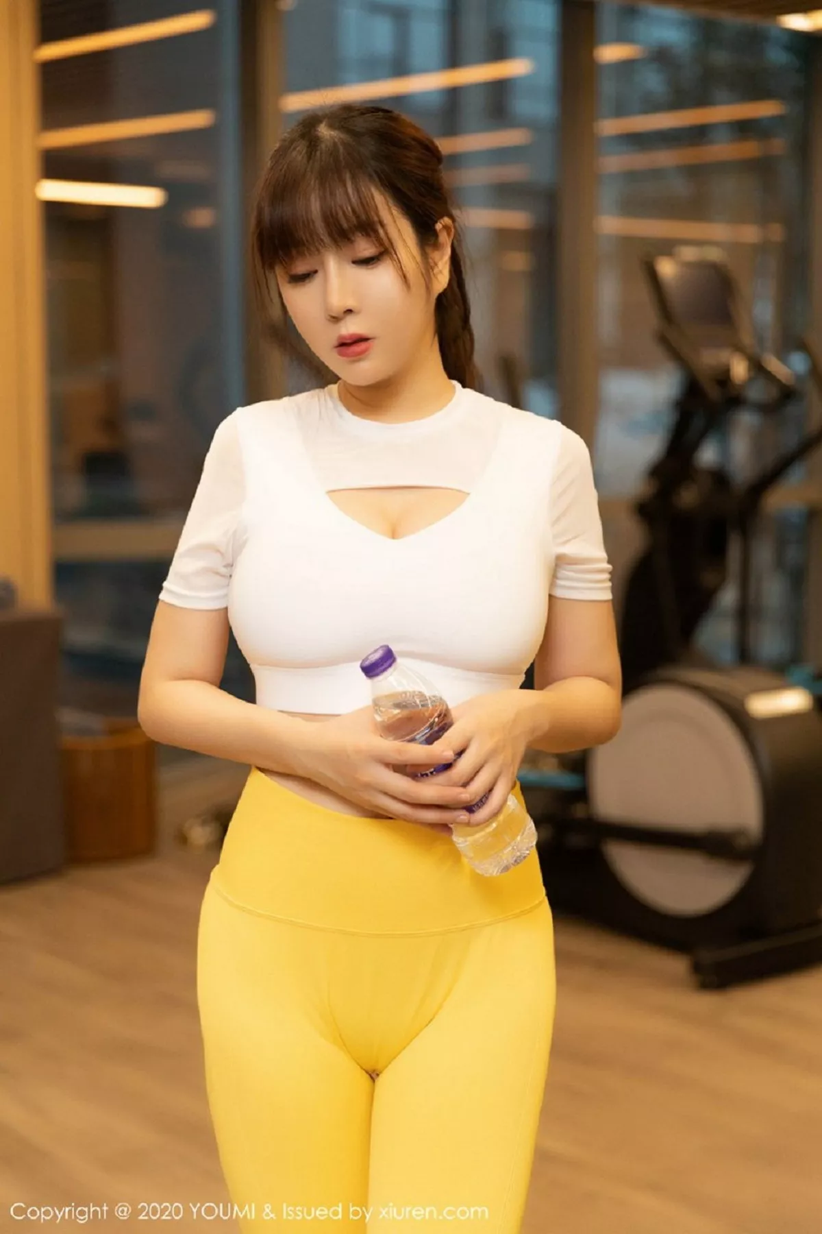 图片[9]-[YouMi尤蜜荟]第573期王雨纯写真-秀人资源网