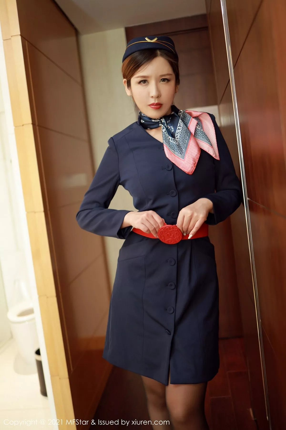 图片[18]-[MFStar模范学院]第437期贵贵写真-秀人资源网