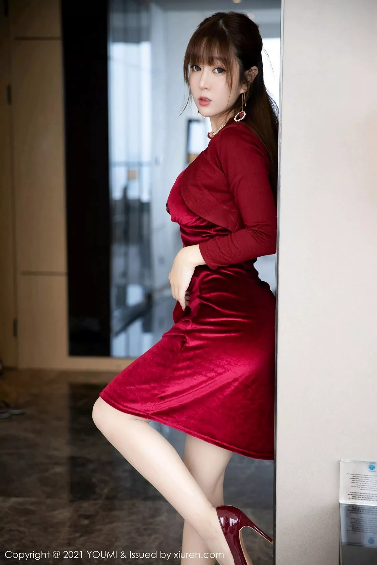 图片[3]-[YouMi尤蜜荟]第588期王雨纯写真-秀人资源网