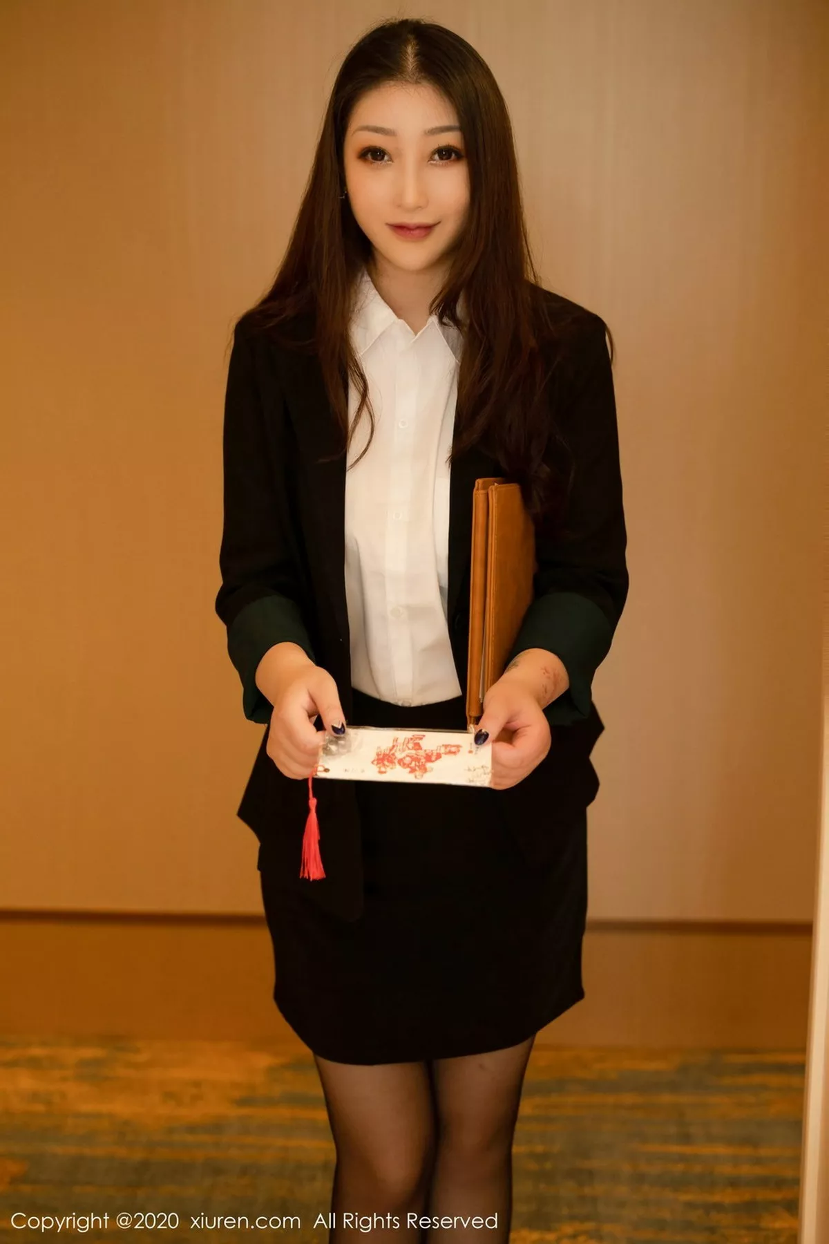 图片[2]-[XiuRen秀人网]第2937期妲己写真-秀人资源网