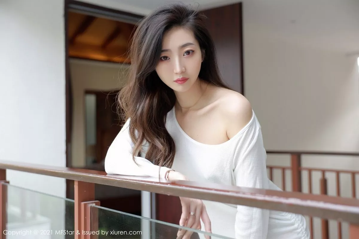 [MFStar模范学院]第446期安琪Yee写真-秀人资源网