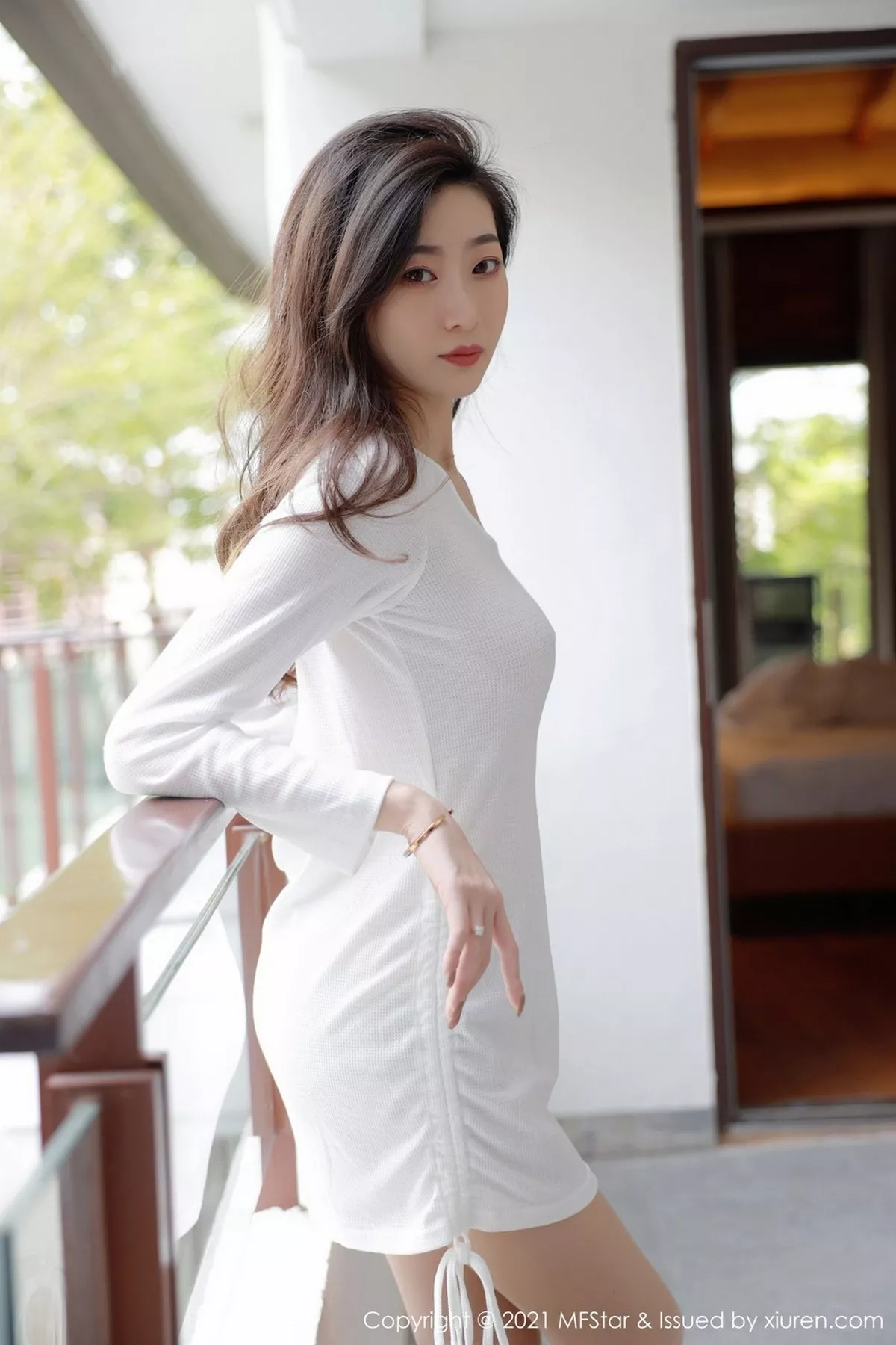 图片[23]-[MFStar模范学院]第446期安琪Yee写真-秀人资源网