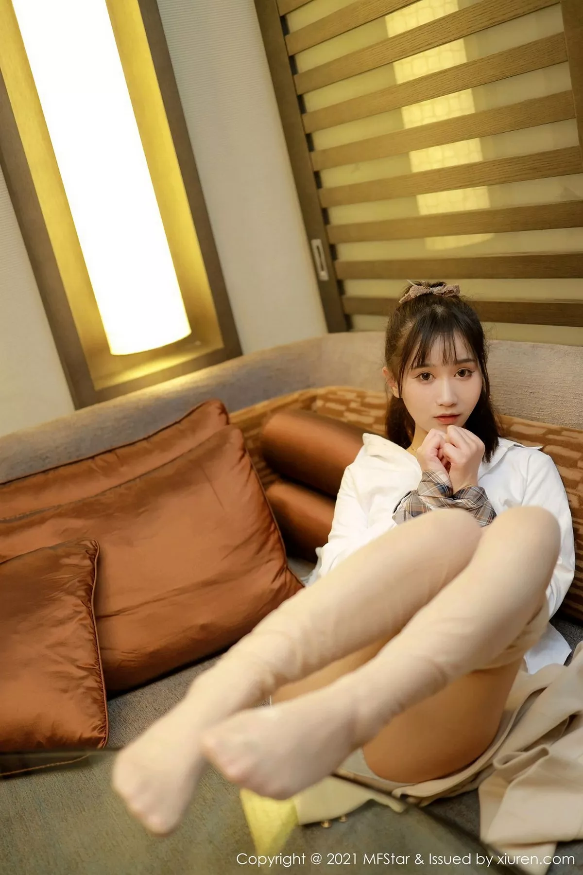 图片[2]-[MFStar模范学院]第447期小果冻儿写真-秀人资源网