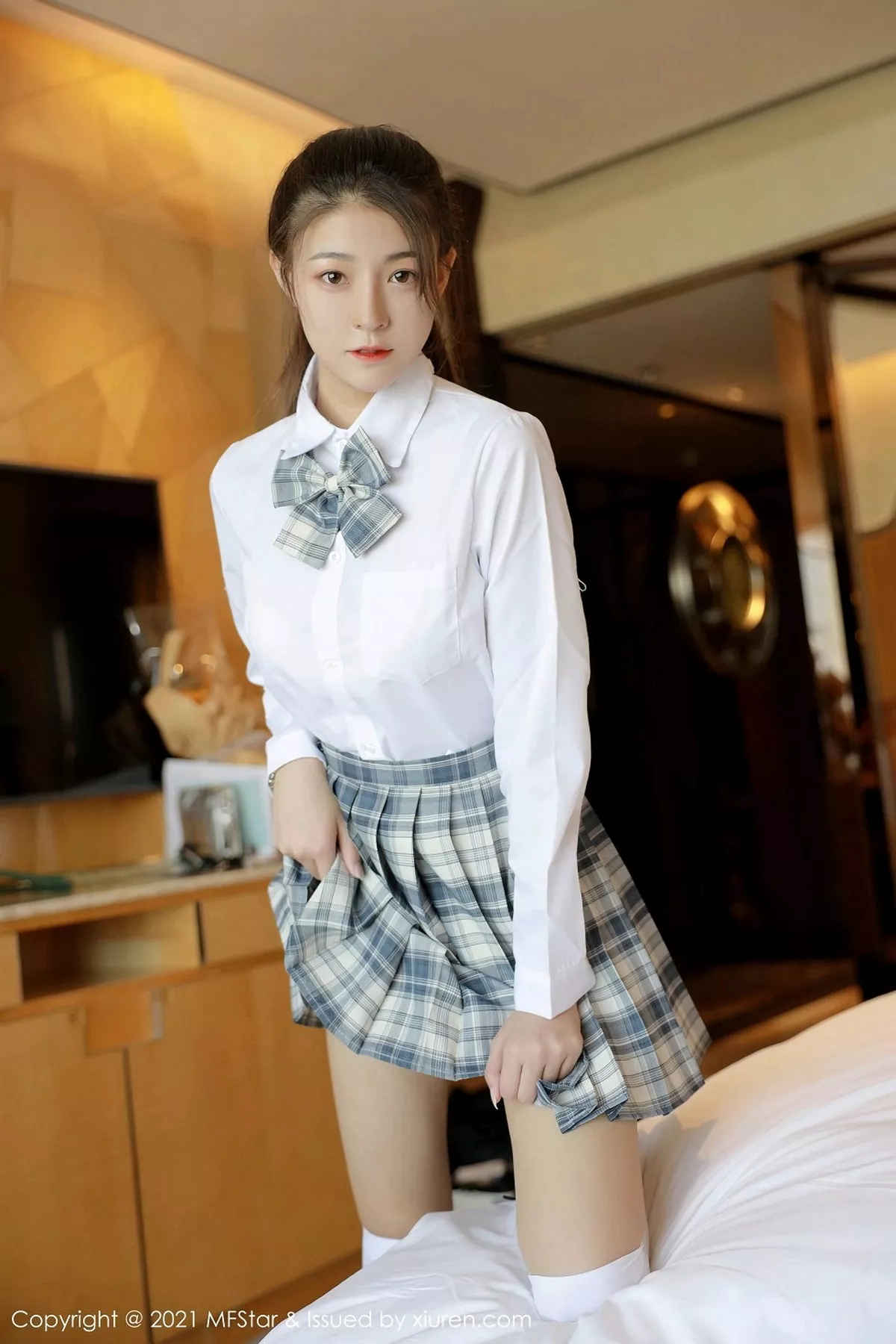 图片[13]-[MFStar模范学院]第448期苏雨彤写真-秀人资源网