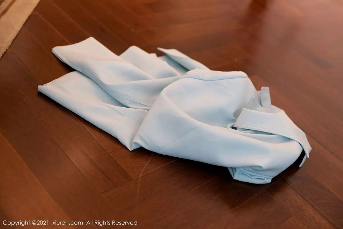 图片[2]-[XiuRen秀人网]第3051期赵惟依写真-秀人资源网