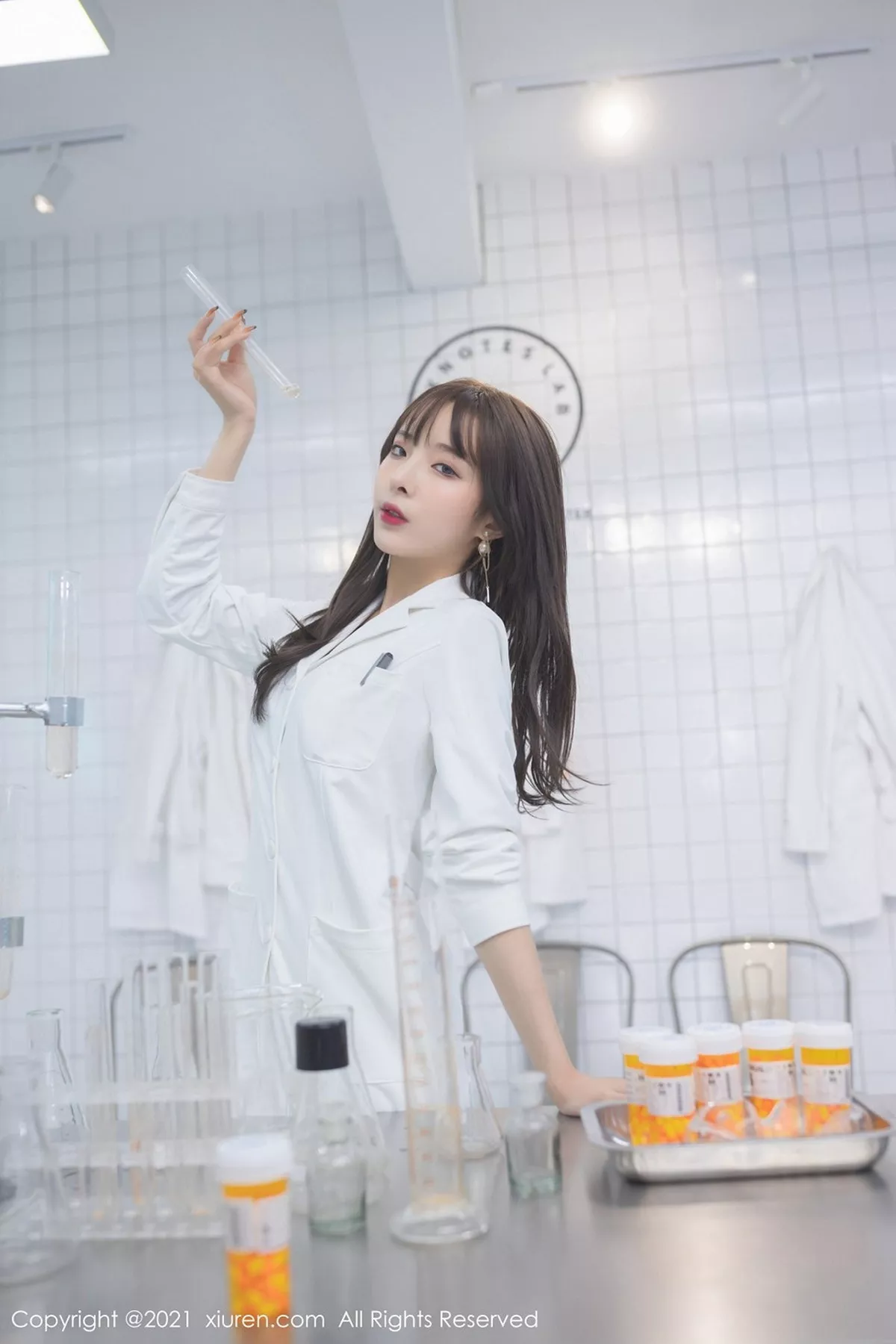 [XiuRen秀人网]第3079期陈小喵写真-秀人资源网