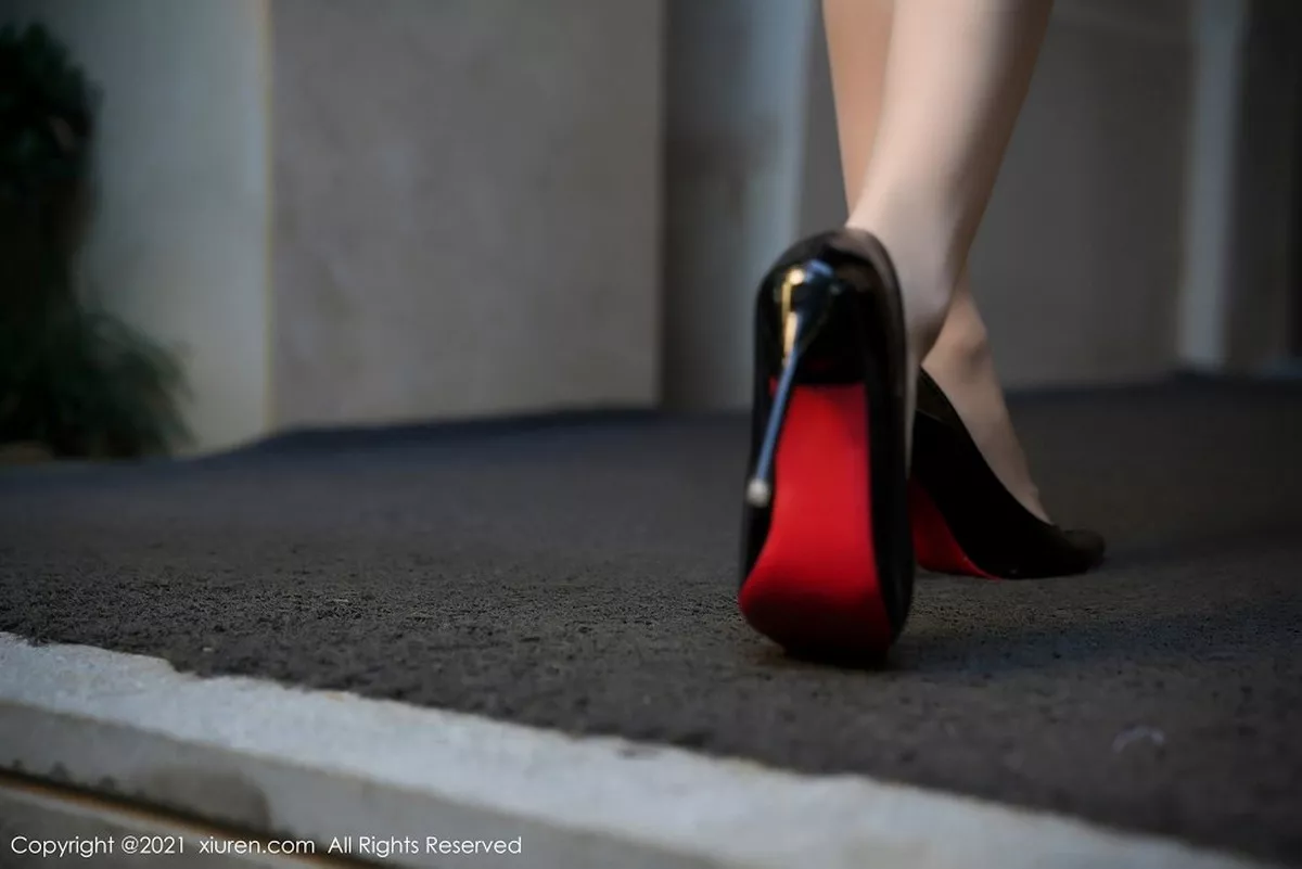 图片[2]-[XiuRen秀人网]第3077期张雨萌写真-秀人资源网