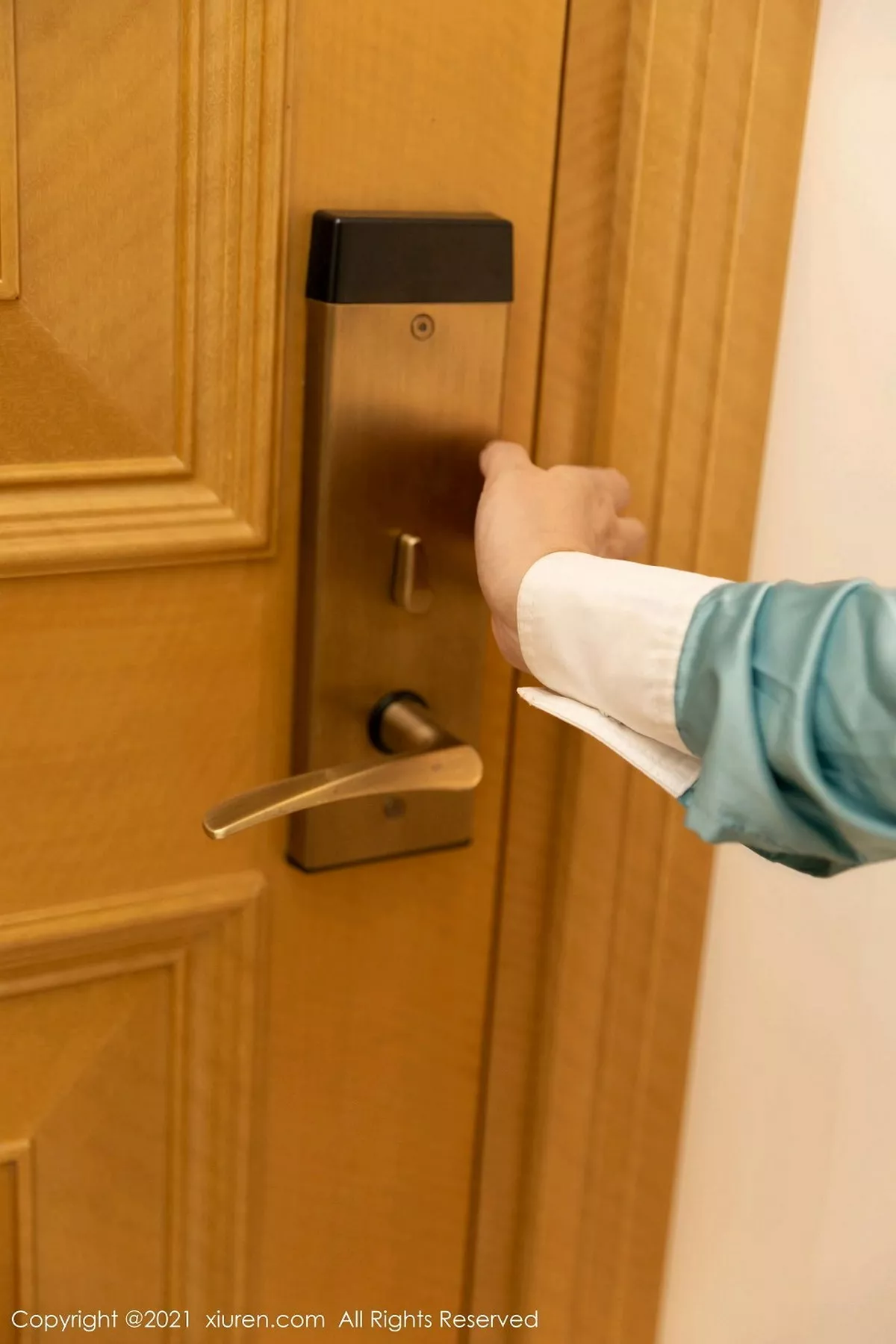 图片[37]-[XiuRen秀人网]第3014期允爾写真-秀人资源网