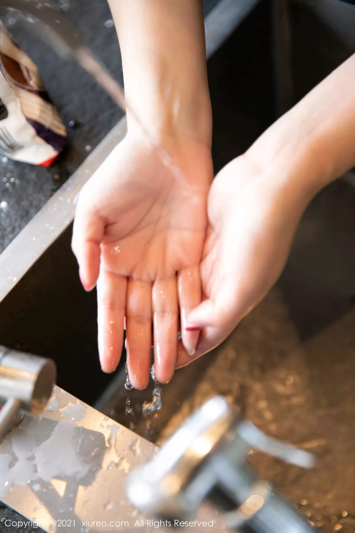 图片[4]-[XiuRen秀人网]第3148期允爾写真-秀人资源网