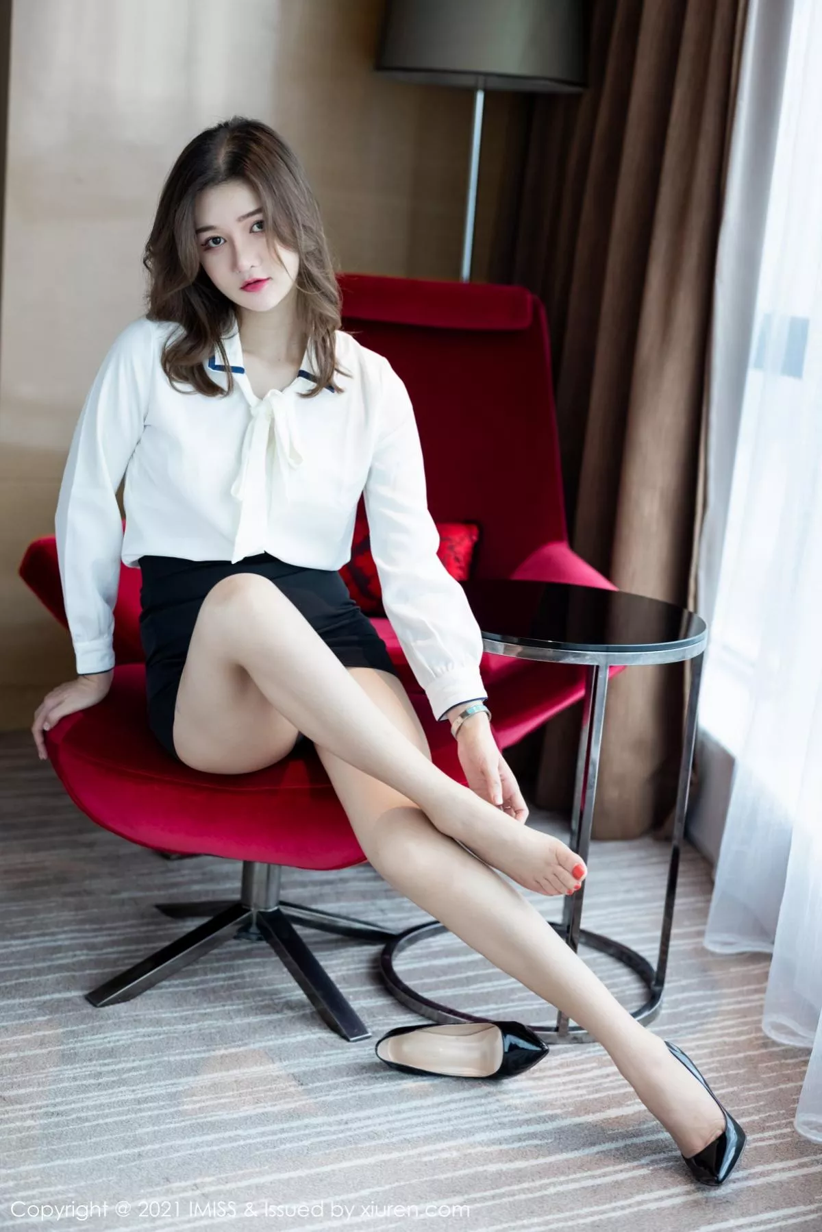 图片[3]-[Imiss爱蜜社]第558期芷萱mimi写真-秀人资源网