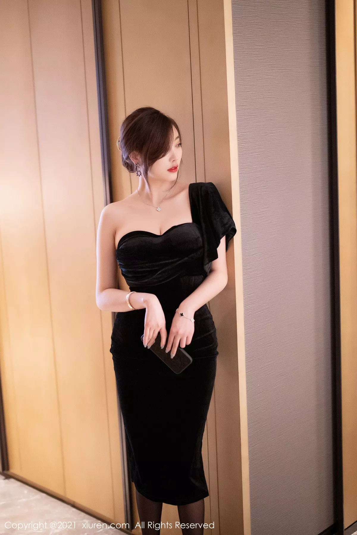 图片[12]-[XiuRen秀人网]第3184期杨晨晨写真-秀人资源网