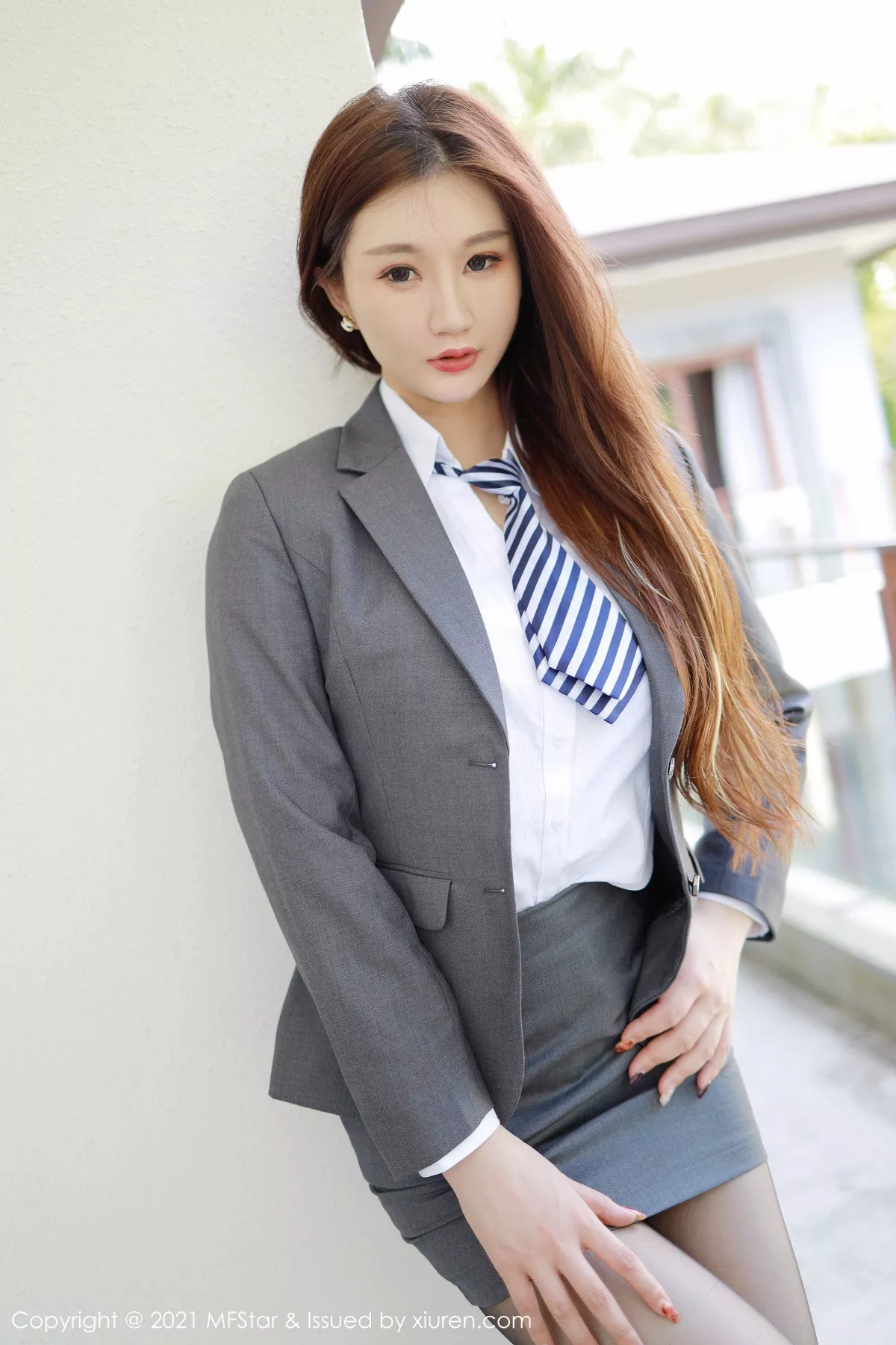 图片[10]-[MFStar模范学院]第469期顾乔楠写真-秀人资源网