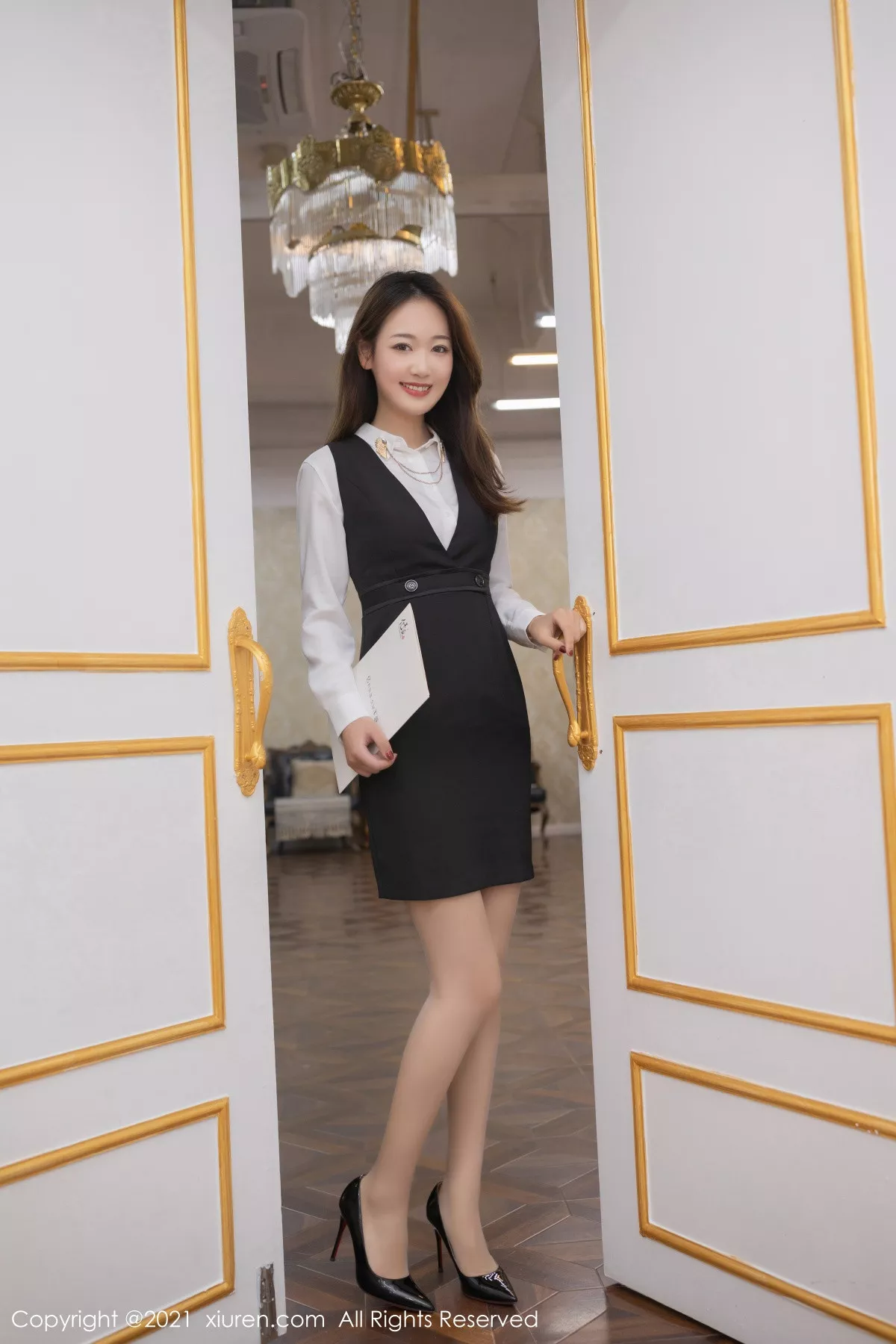 图片[5]-[XiuRen秀人网]第3219期唐安琪写真-秀人资源网