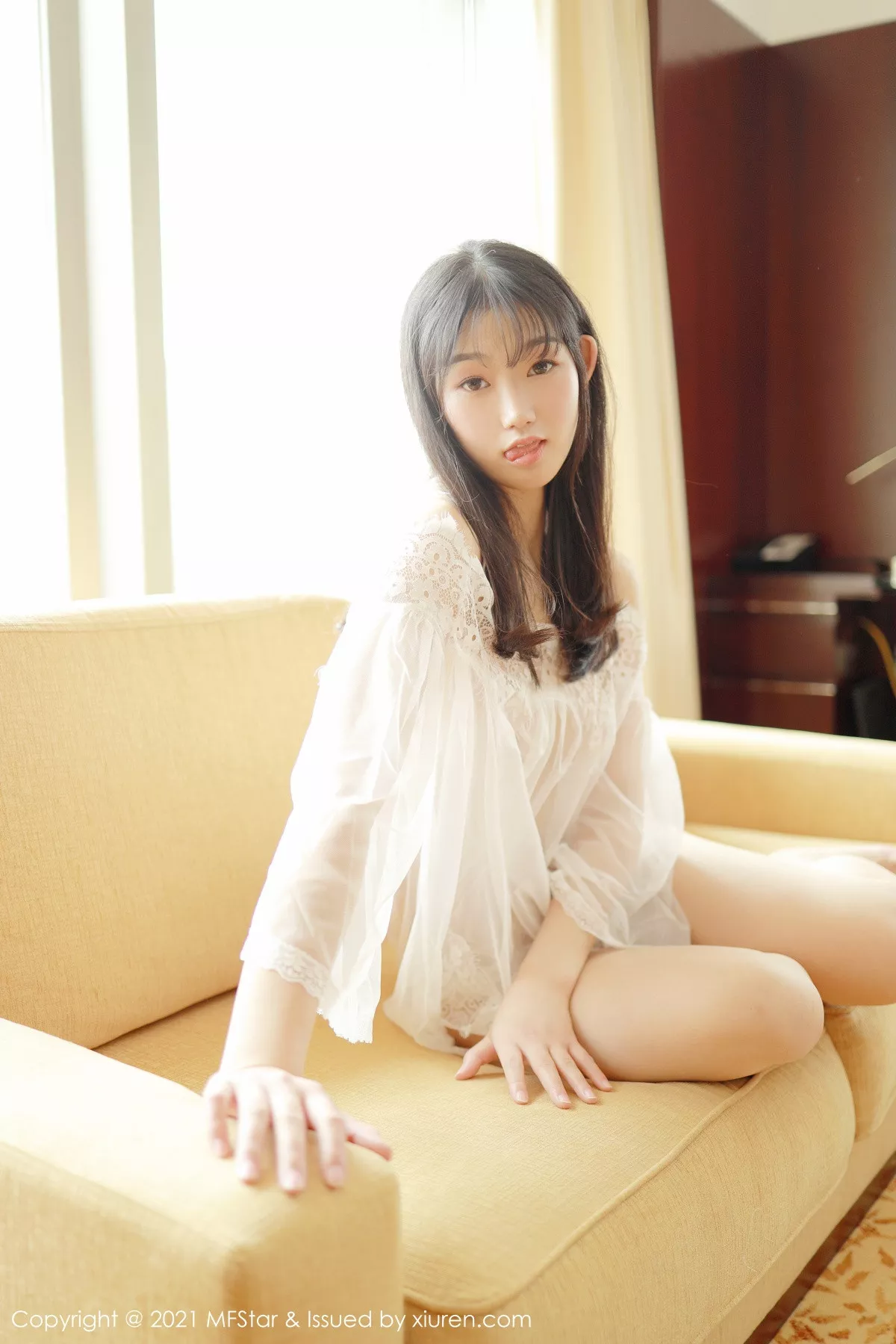 图片[3]-[MFStar模范学院]第470期母崽崽写真-秀人资源网