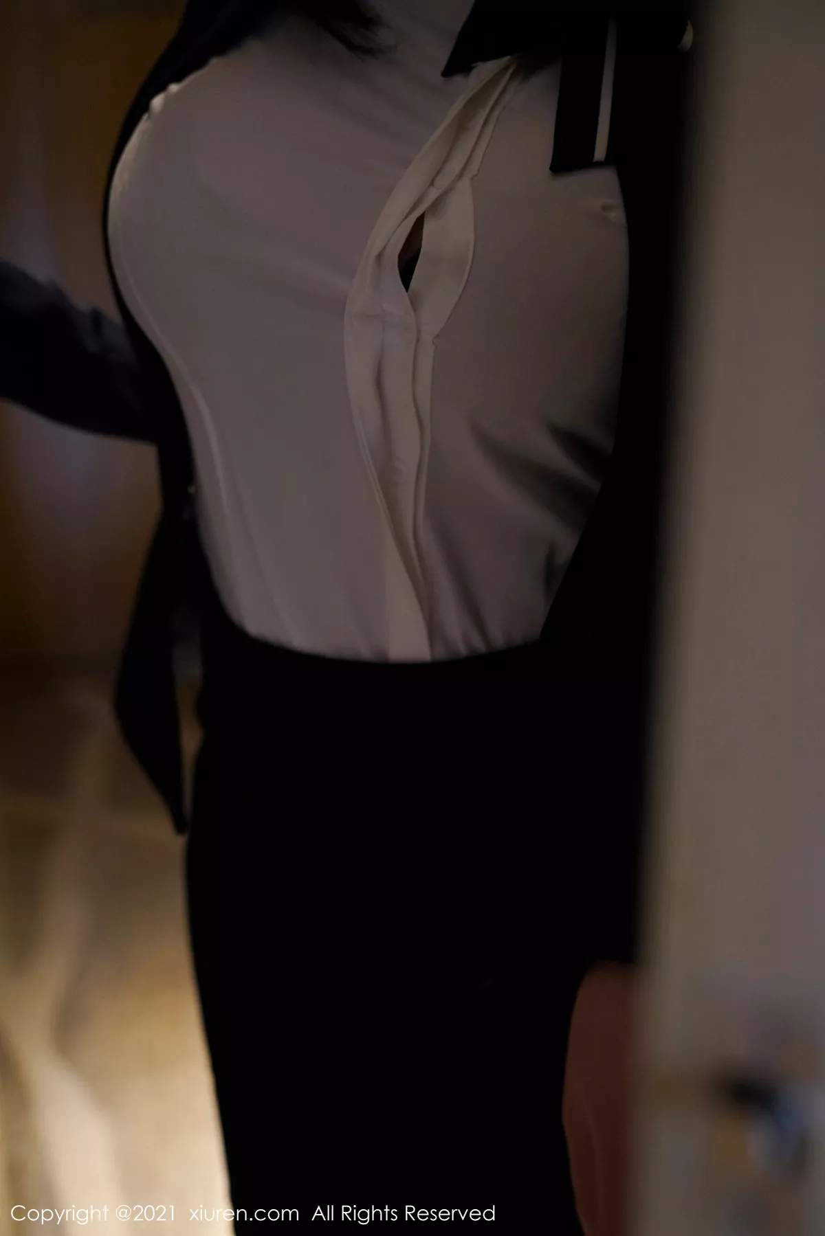 图片[18]-[XiuRen秀人网]第3221期晓鱼酱写真-秀人资源网