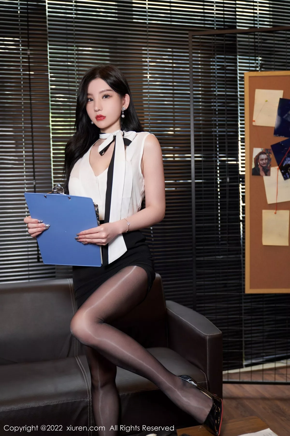 图片[8]-[XiuRen秀人网]第5217期周于希写真-秀人资源网