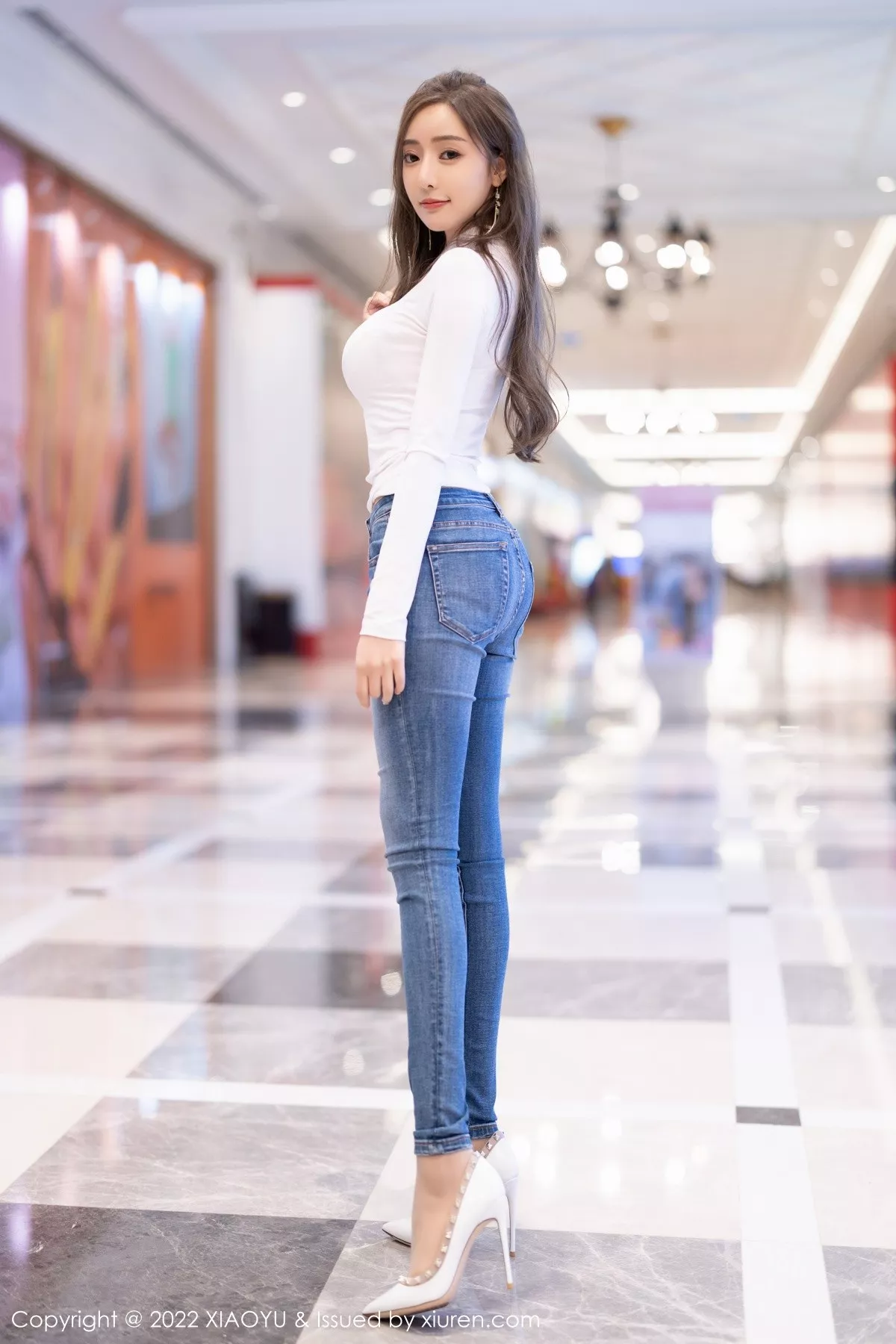 图片[2]-[XiaoYu画语界]第812期王馨瑶写真-秀人资源网