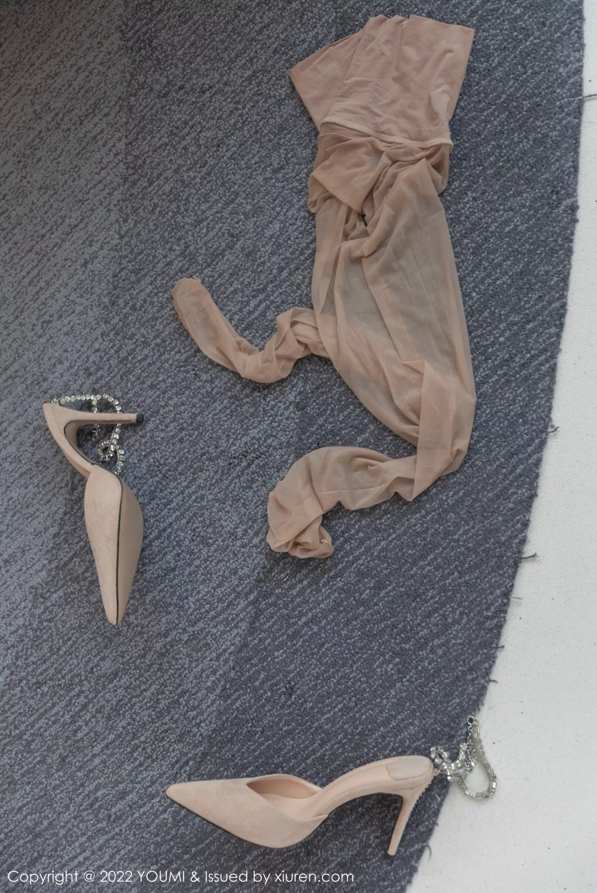 图片[5]-[YouMi尤蜜荟]第813期奶瓶土肥圆写真-秀人资源网