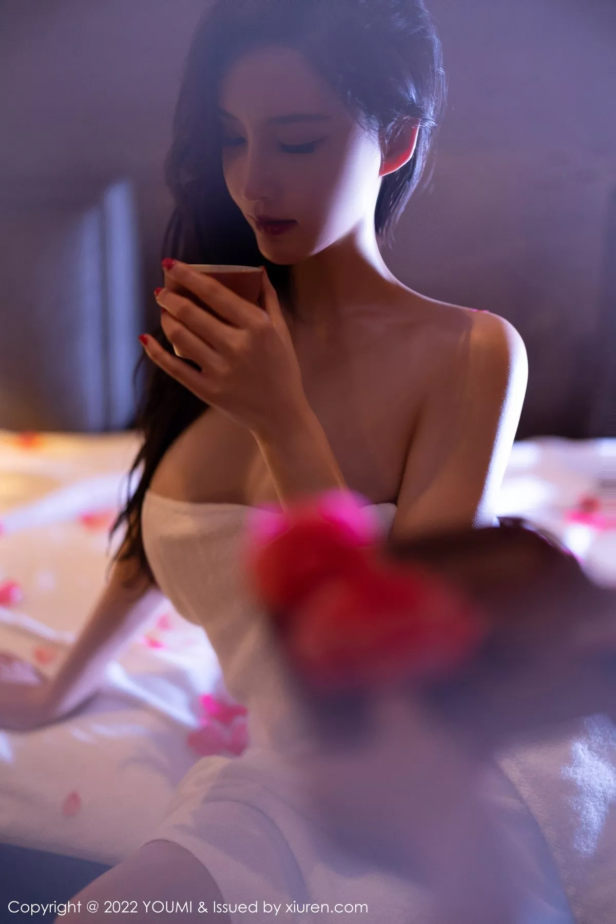 图片[5]-[YouMi尤蜜荟]第816期奶瓶土肥圆写真-秀人资源网