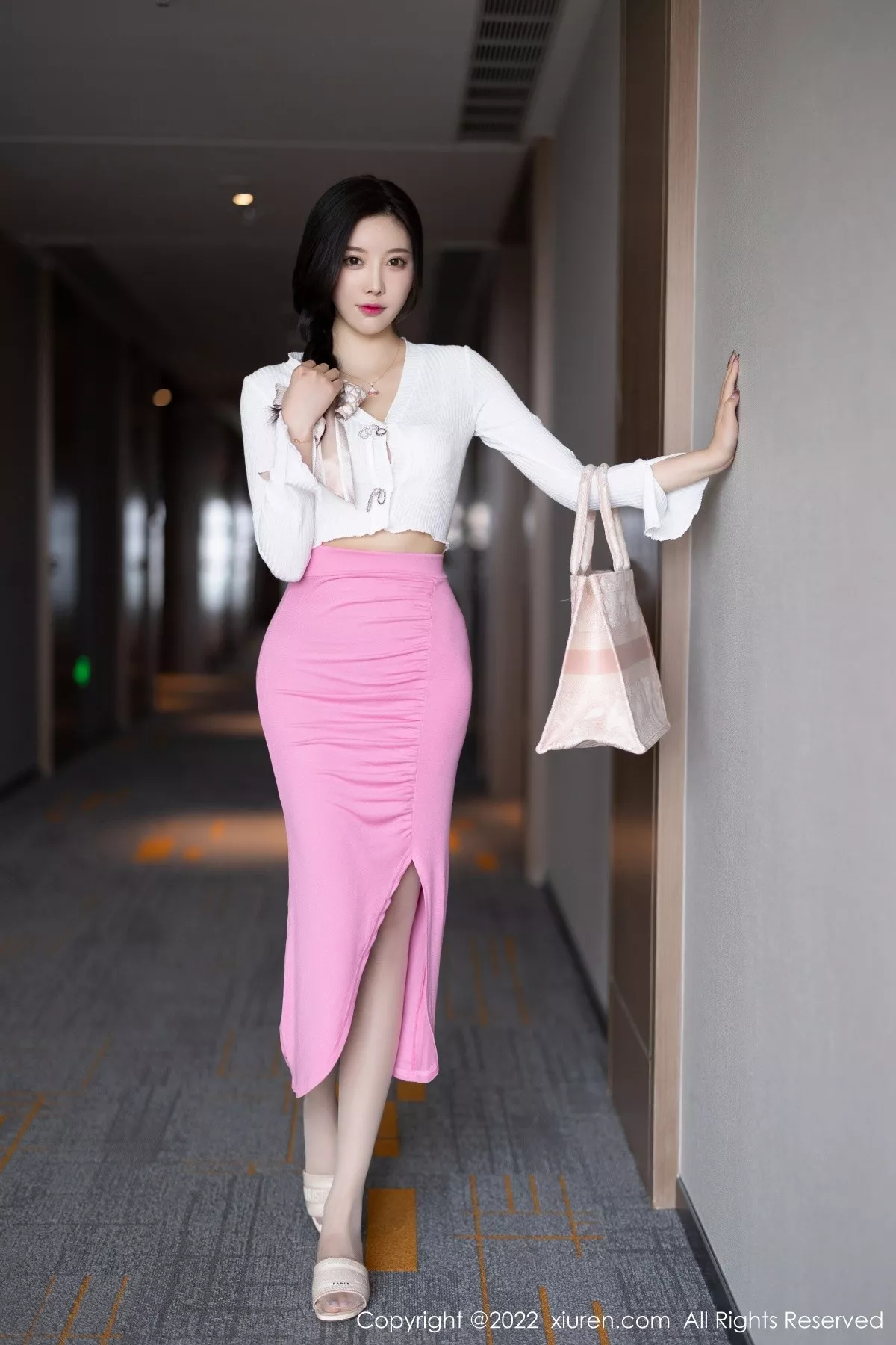 图片[5]-[XiuRen秀人网]第5200期杨晨晨写真-秀人资源网