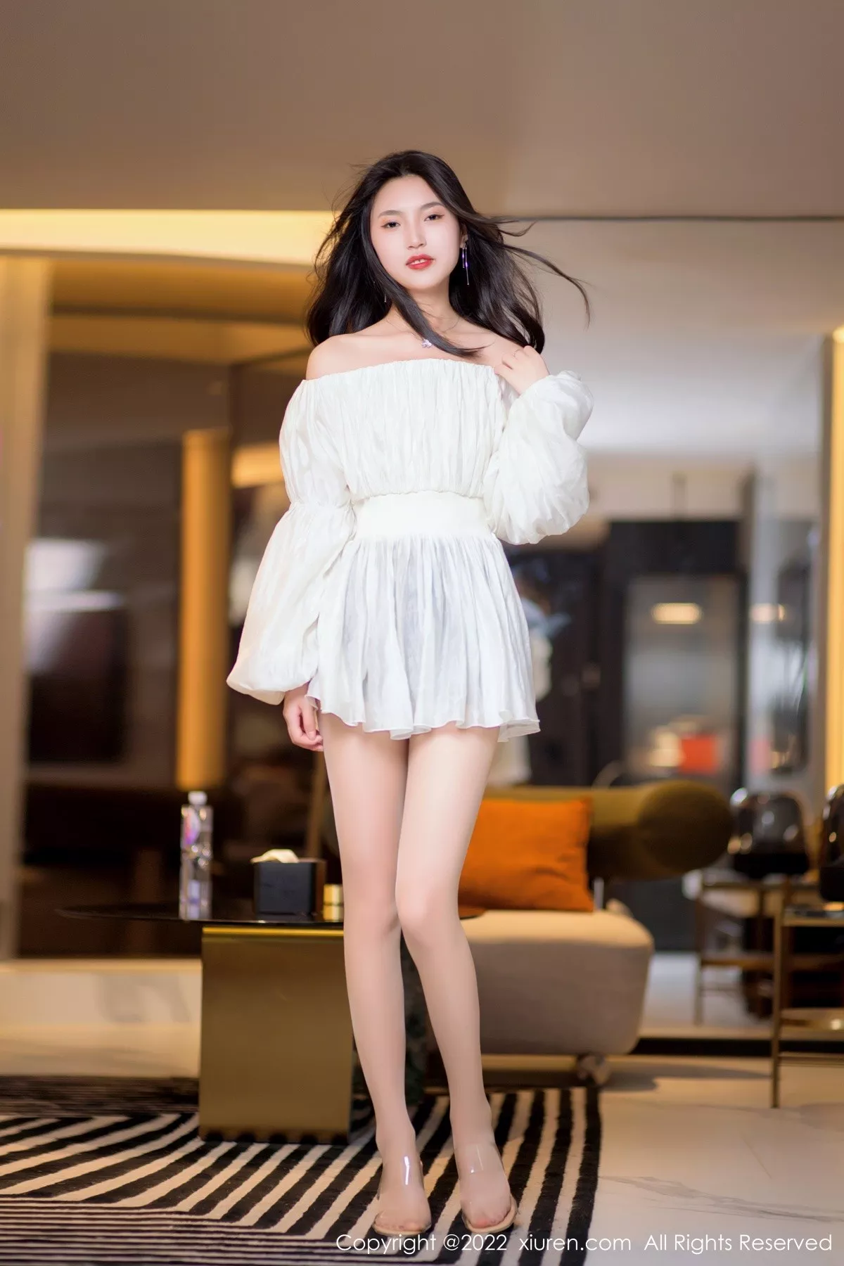 图片[2]-[XiuRen秀人网]第5399期十九九写真-秀人资源网