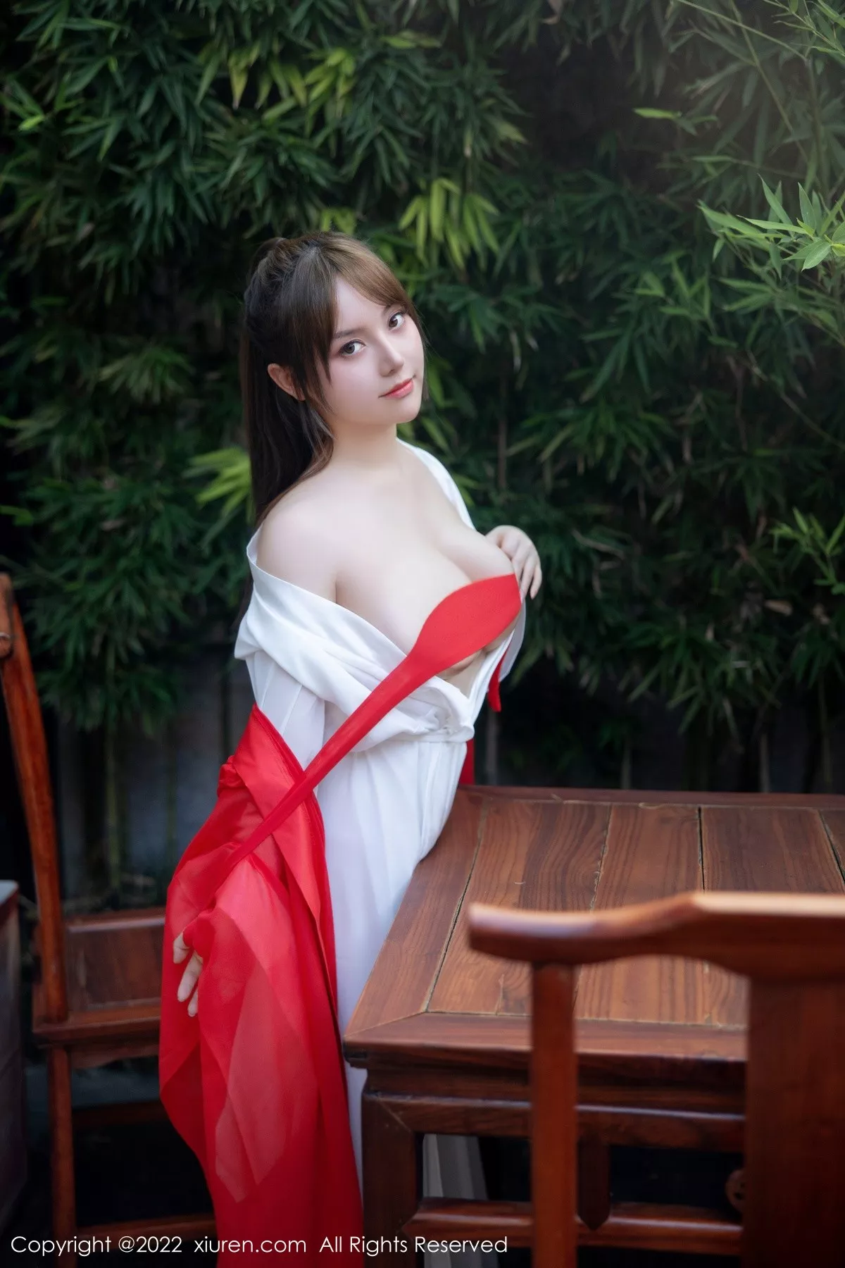 图片[2]-[XiuRen秀人网]第5414期豆瓣酱写真-秀人资源网