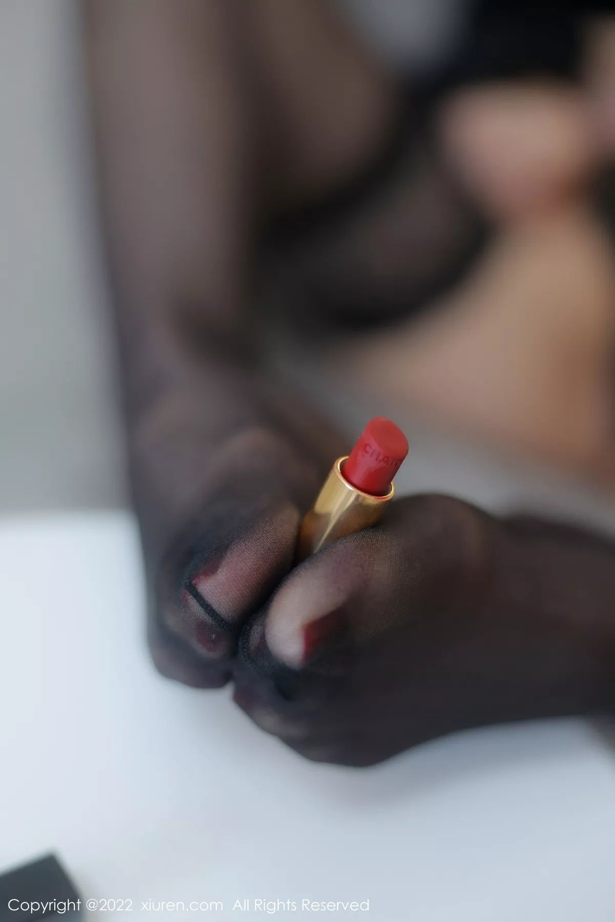 图片[2]-[XiuRen秀人网]第5335期诗诗写真-秀人资源网