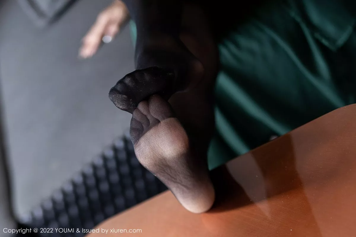 图片[6]-[YouMi尤蜜荟]第837期阿姣写真-秀人资源网