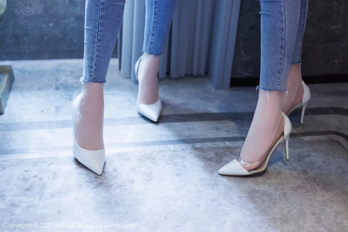 图片[4]-[Imiss爱蜜社]第697期Lavinia写真-秀人资源网