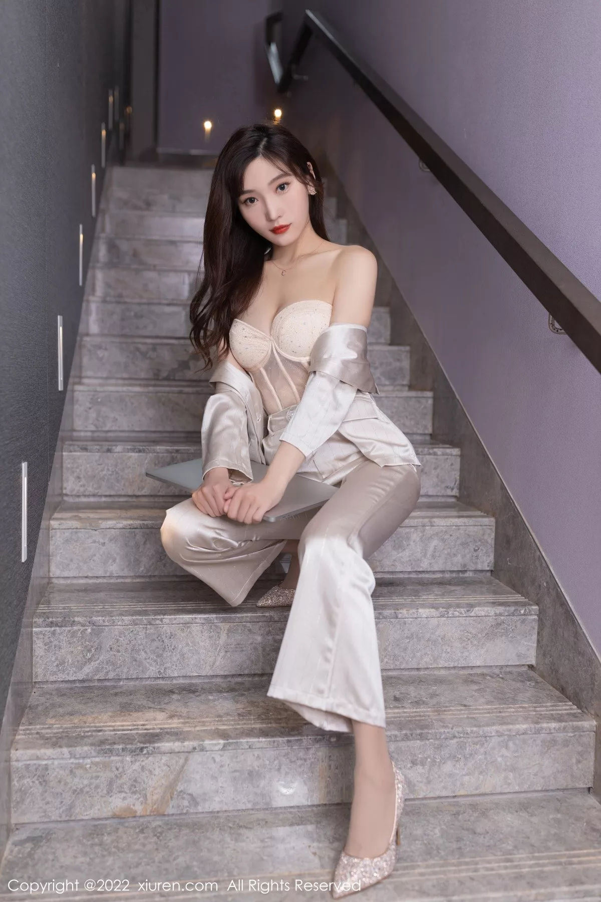 图片[2]-[XiuRen秀人网]第5594期陆萱萱写真-秀人资源网