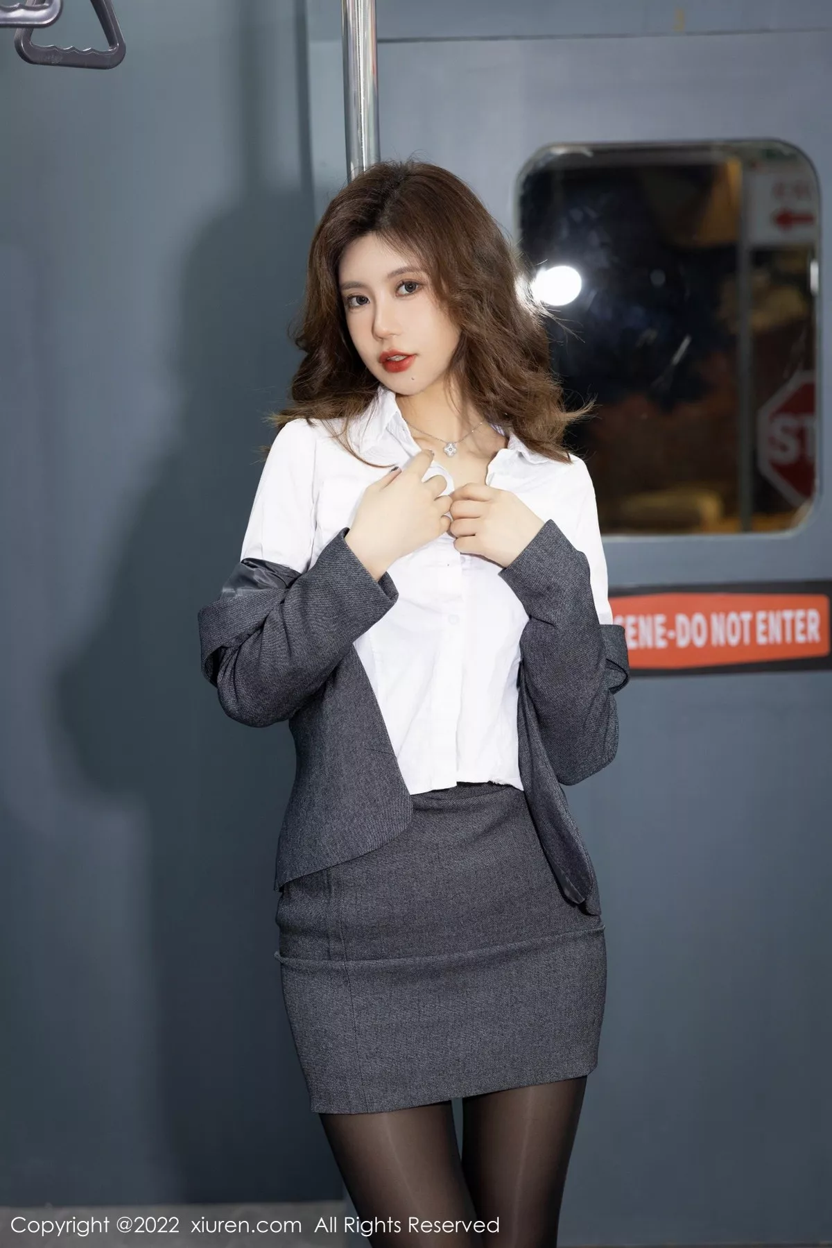 图片[33]-[XiuRen秀人网]第5600期绮里嘉写真-秀人资源网