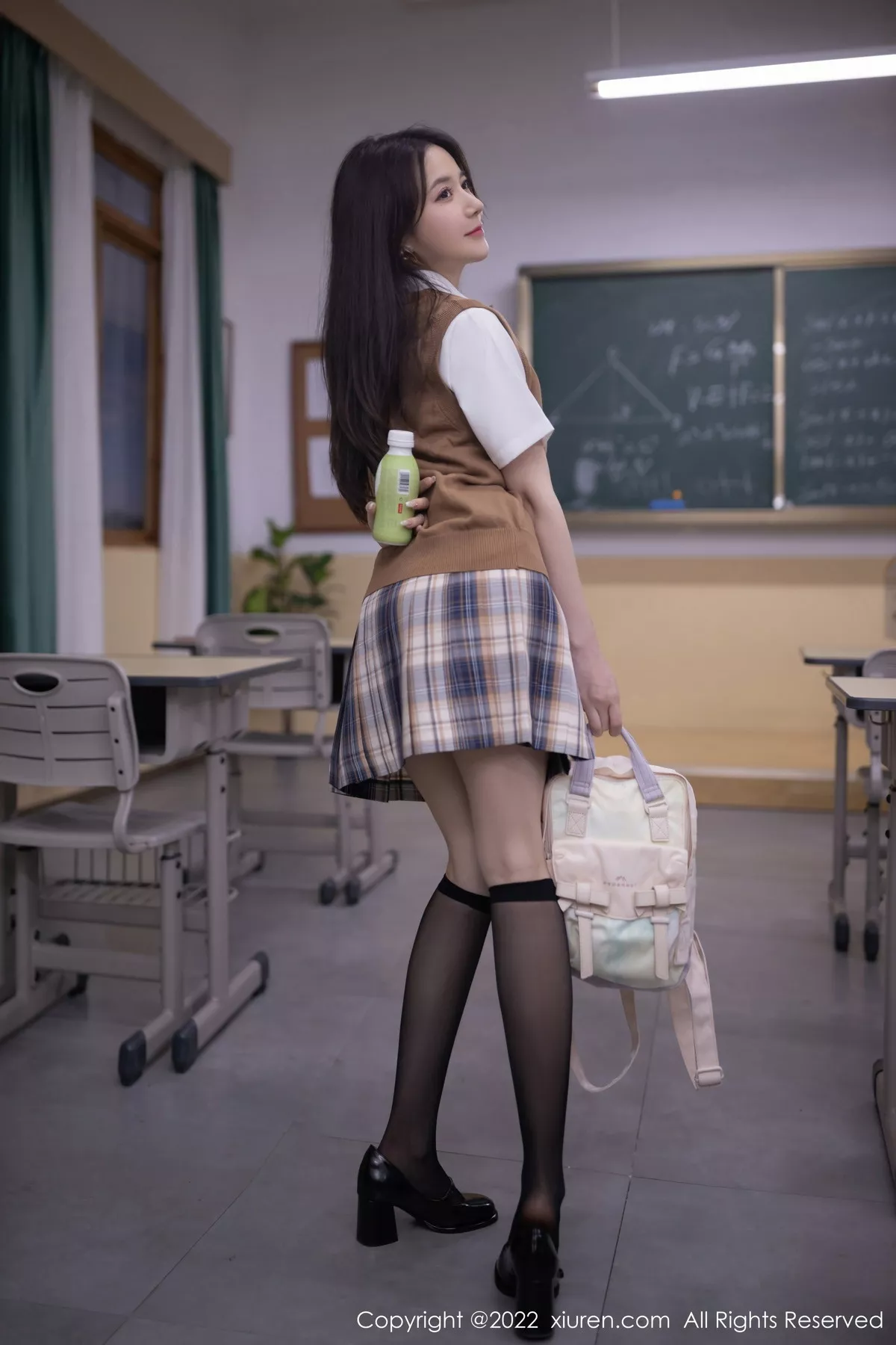 图片[15]-[XiuRen秀人网]第5673期鱼子酱写真-秀人资源网