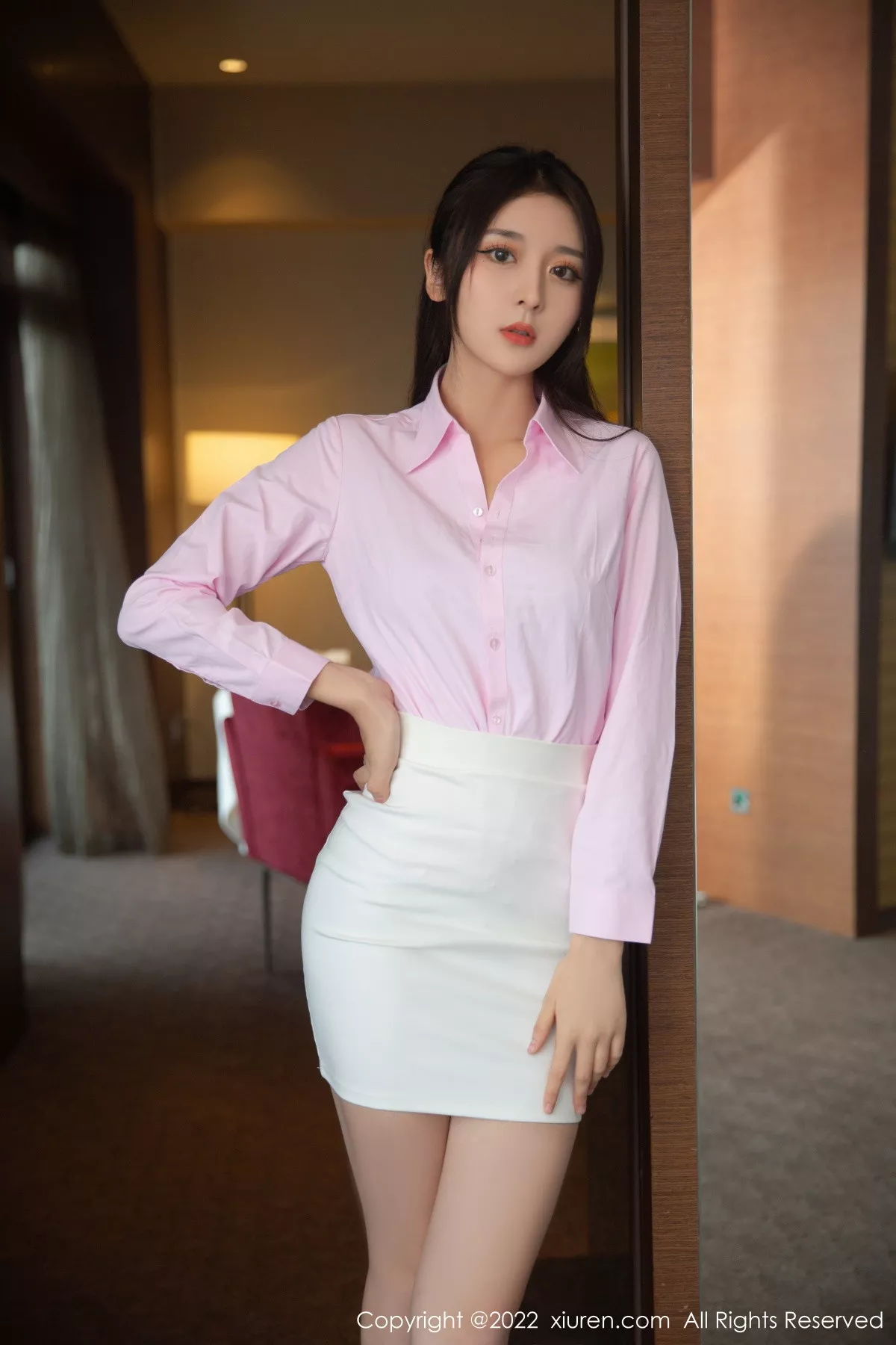 图片[2]-[XiuRen秀人网]第5667期夏甜甜写真-秀人资源网