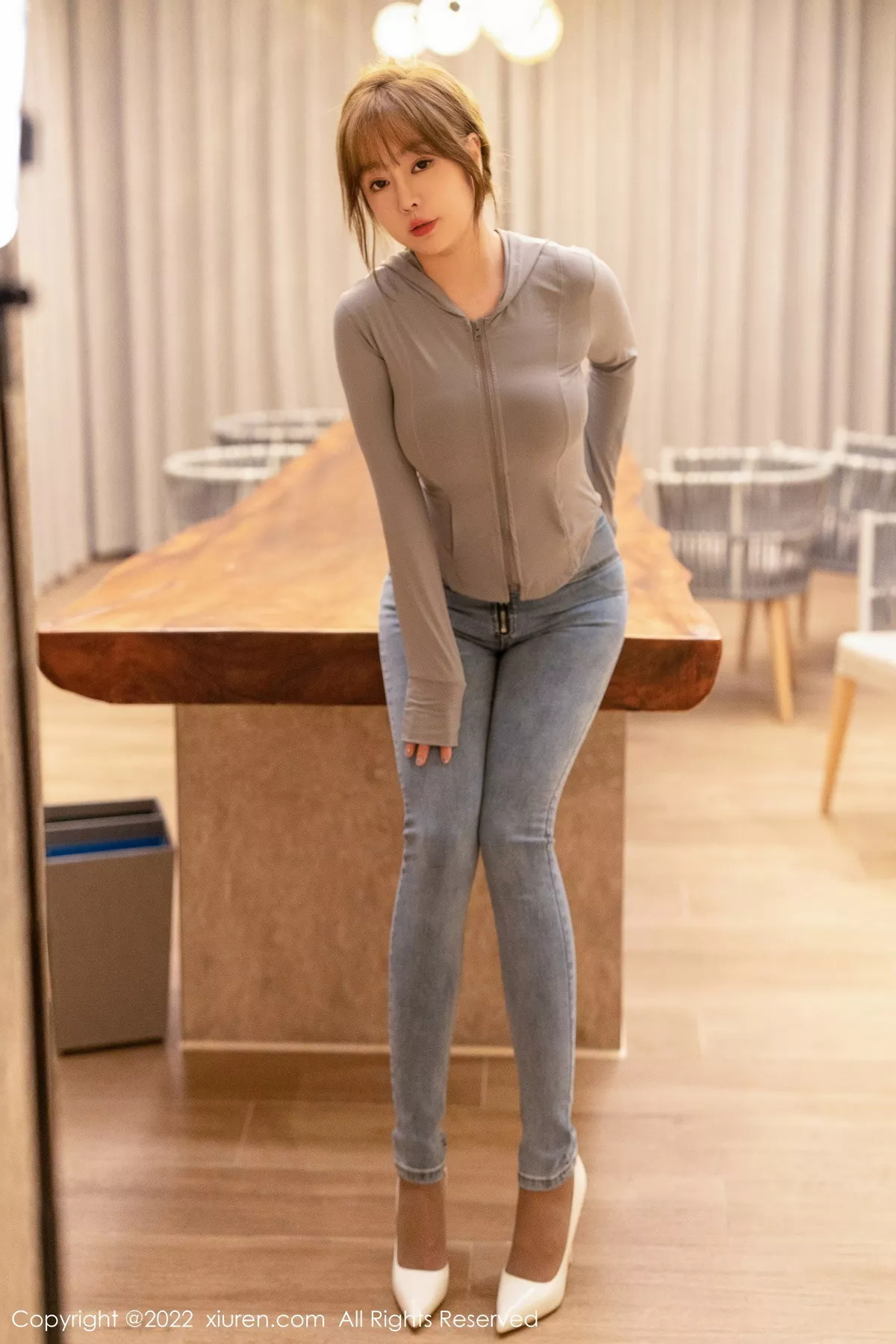 图片[4]-[XiuRen秀人网]第5672期王雨纯写真-秀人资源网