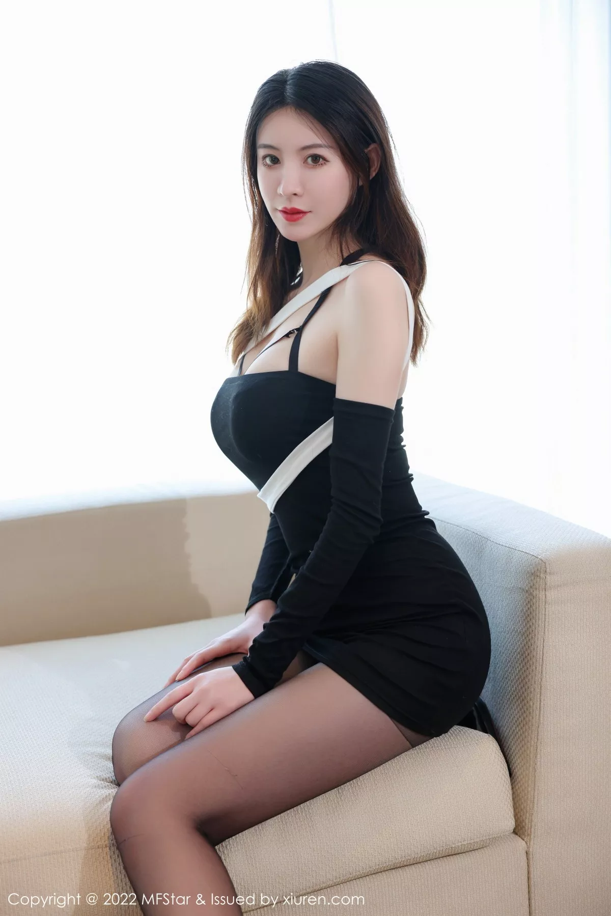图片[5]-[MFStar模范学院]第570期yoo优优写真-秀人资源网
