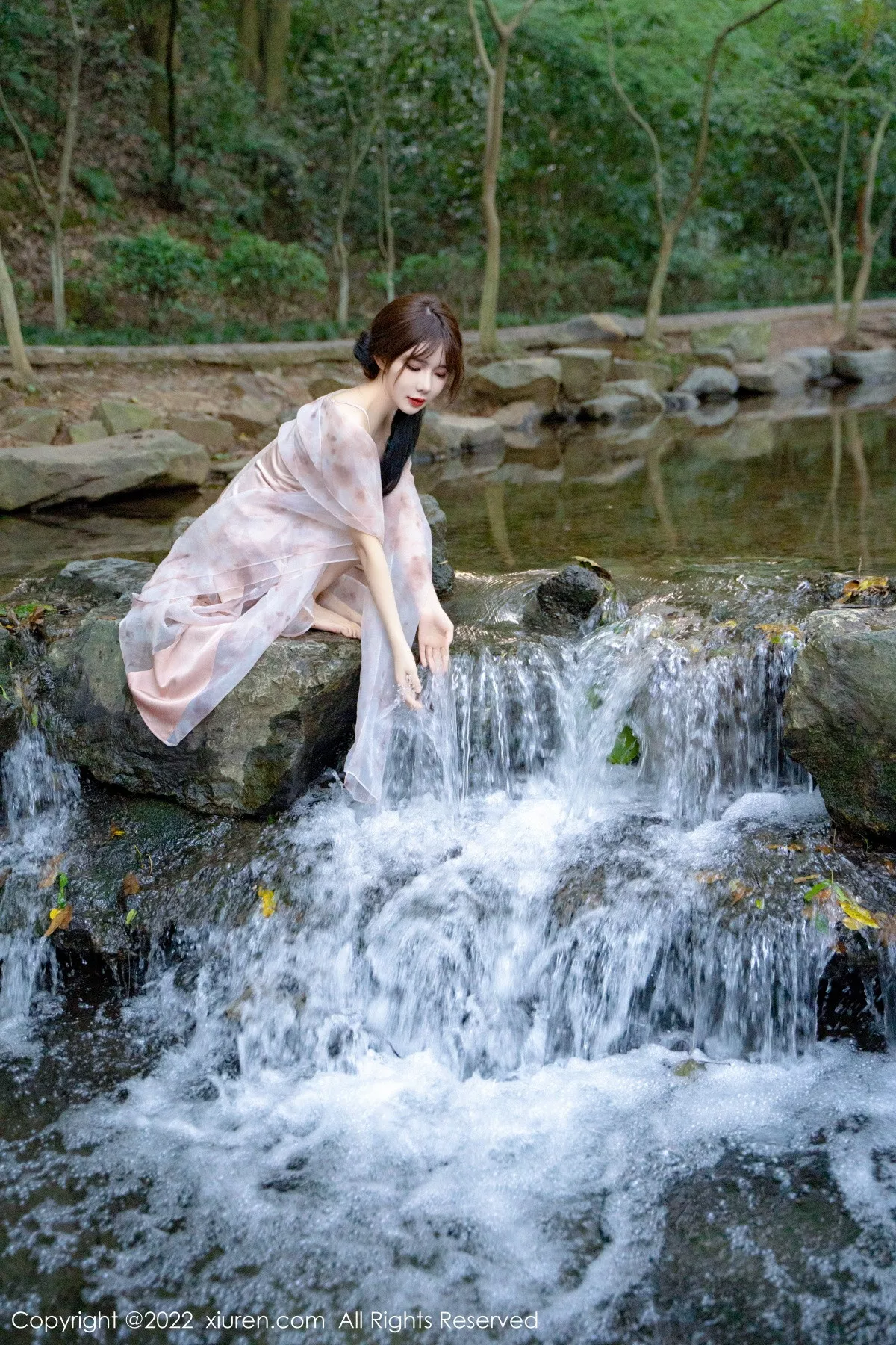 图片[12]-[XiuRen秀人网]第5690期婠婠么写真-秀人资源网