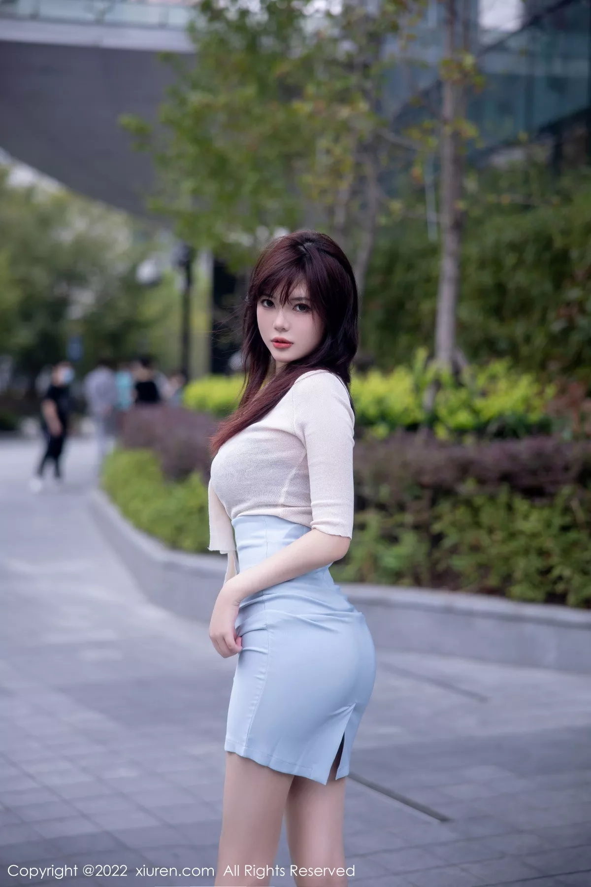 图片[4]-[XiuRen秀人网]第5704期薇薇写真-秀人资源网