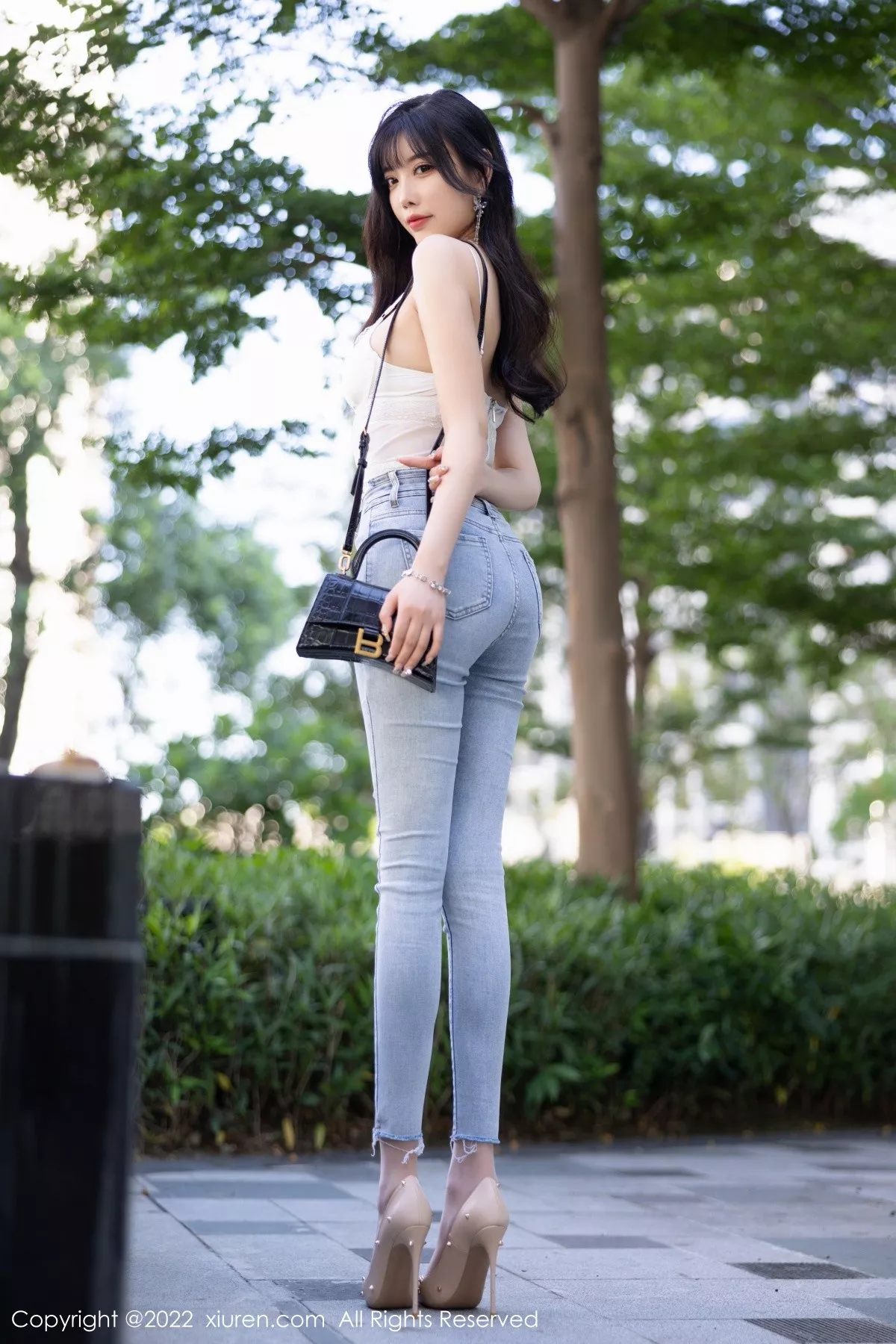 图片[5]-[XiuRen秀人网]第5614期杨晨晨写真-秀人资源网