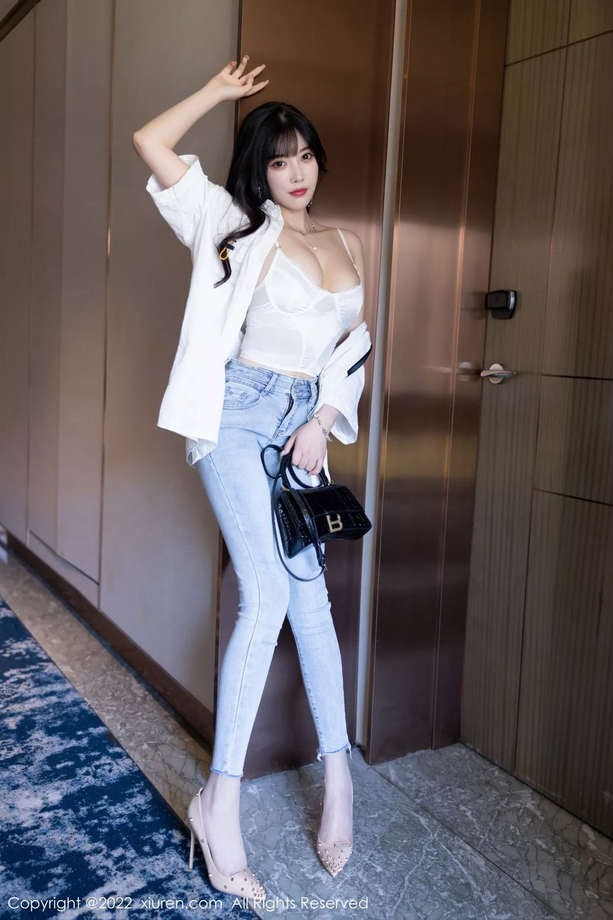 图片[3]-[XiuRen秀人网]第5614期杨晨晨写真-秀人资源网